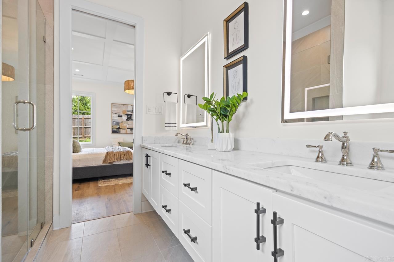 CAMMACK WOODS - Residential