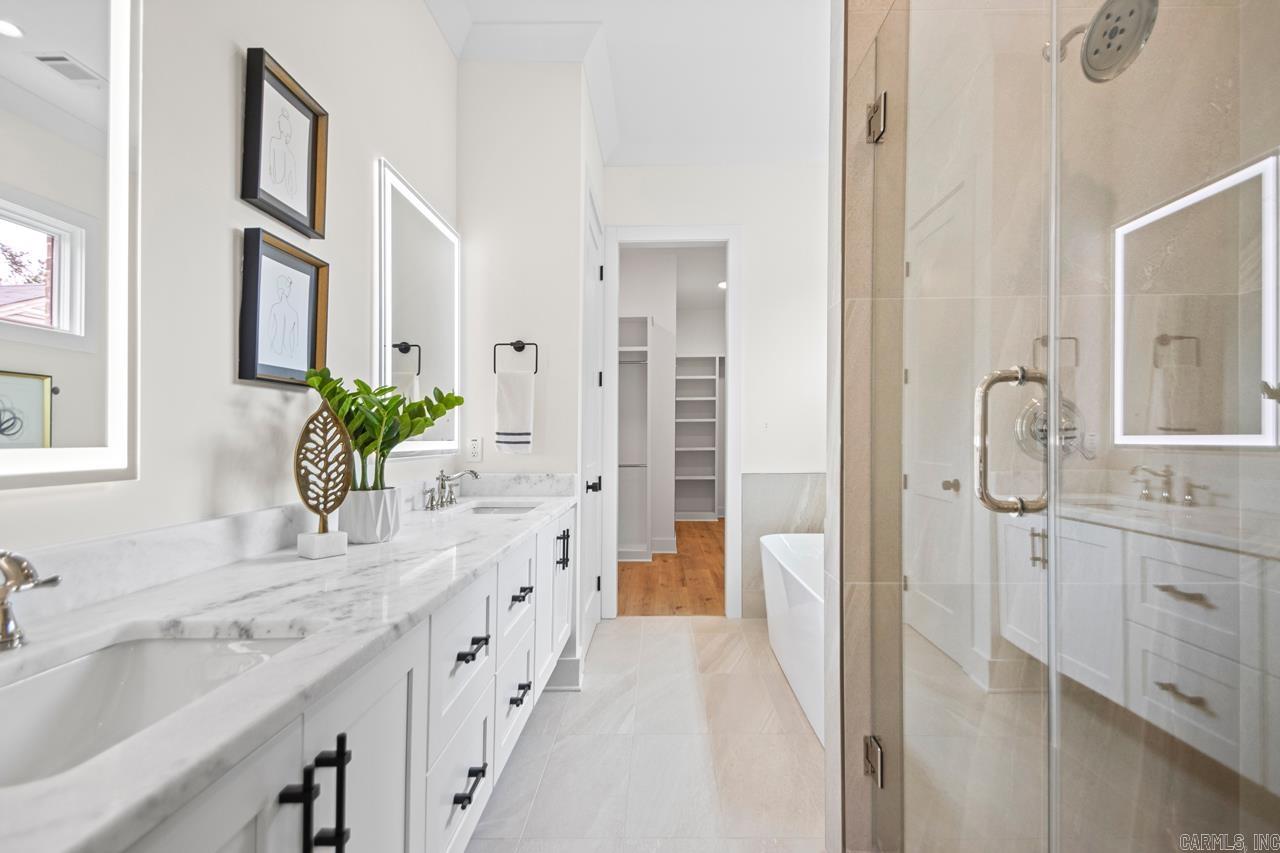 CAMMACK WOODS - Residential