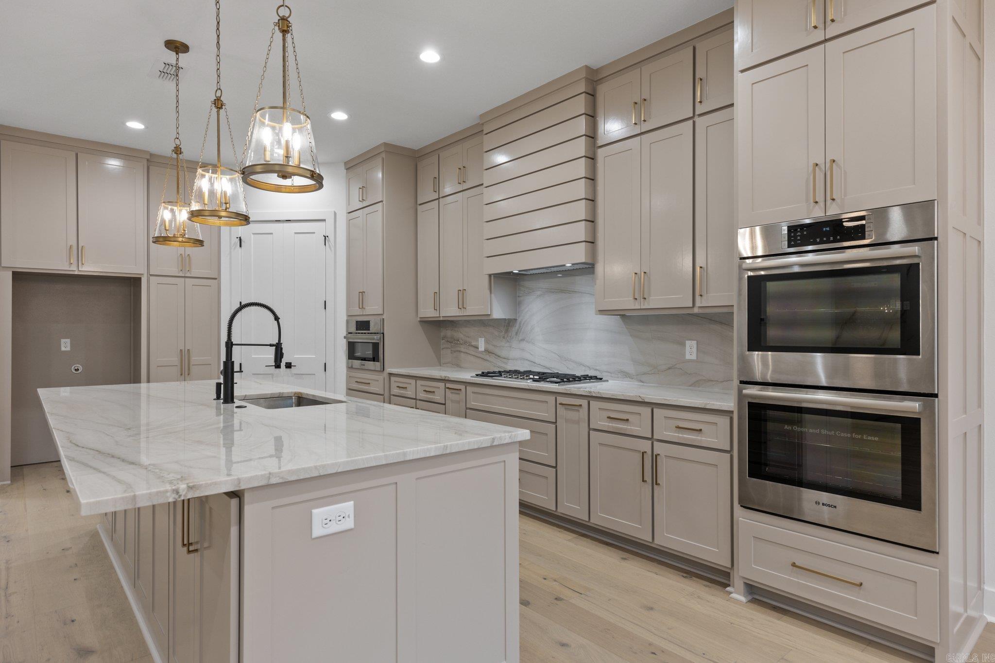 FLETCHER VALLEY "FLETCHER RIDGE" - Residential