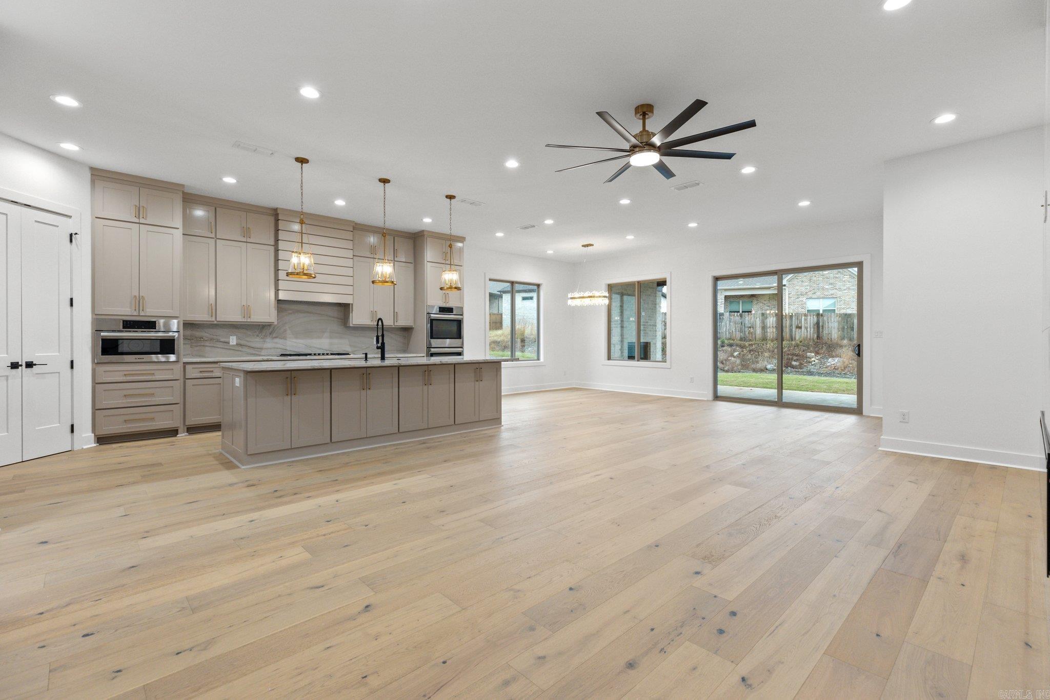 FLETCHER VALLEY "FLETCHER RIDGE" - Residential