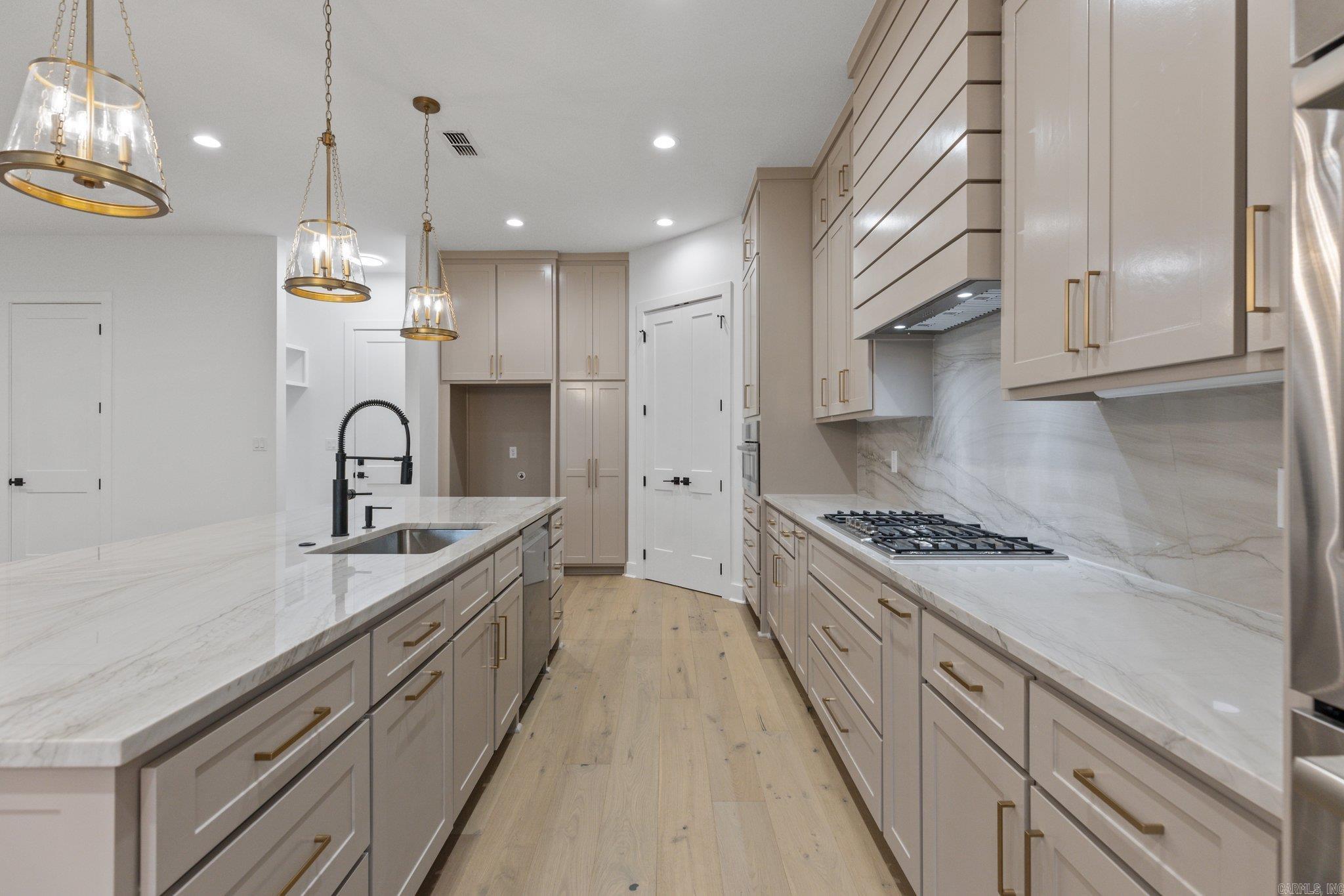 FLETCHER VALLEY "FLETCHER RIDGE" - Residential