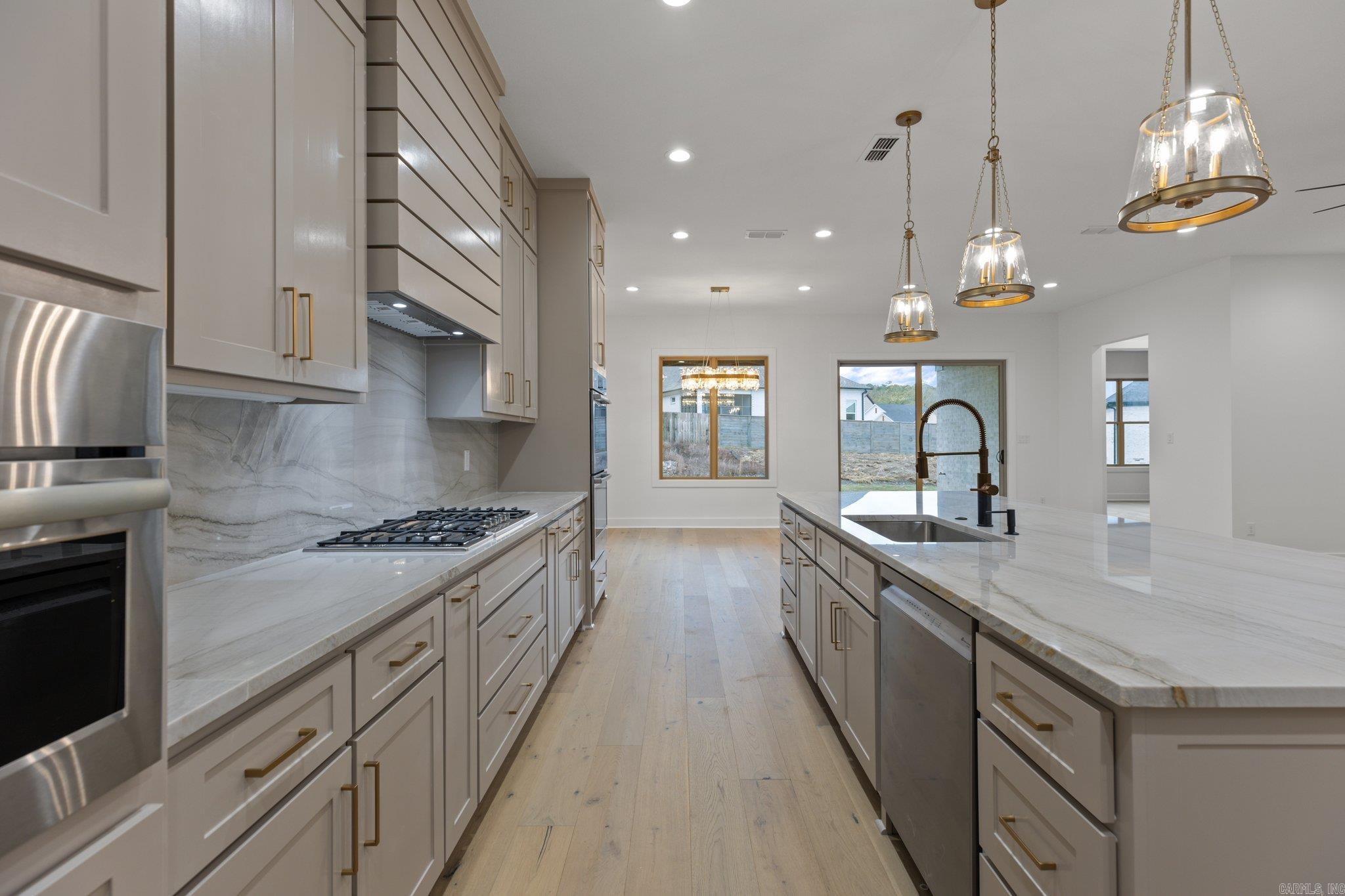 FLETCHER VALLEY "FLETCHER RIDGE" - Residential