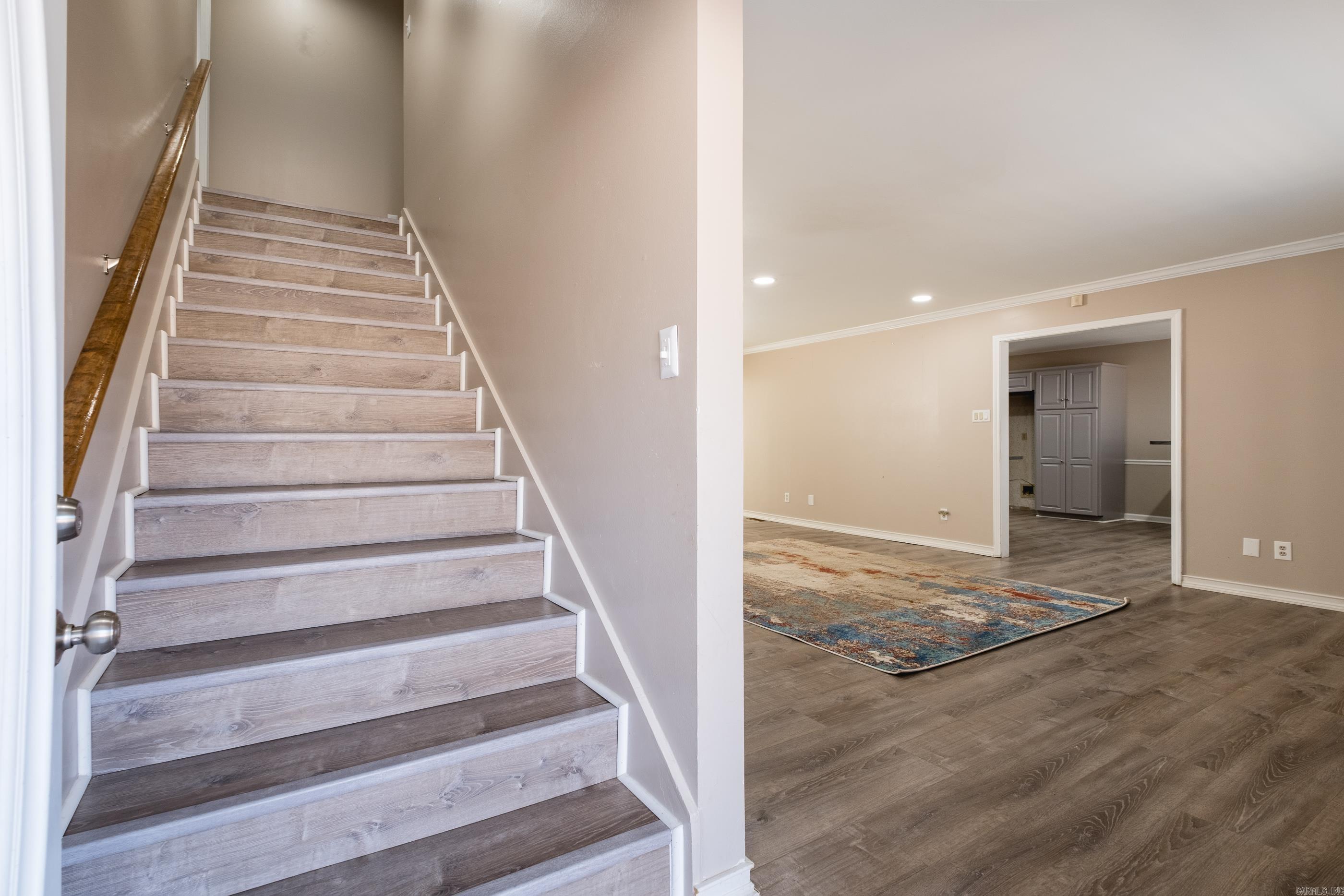 DAWN ESTATES - Residential