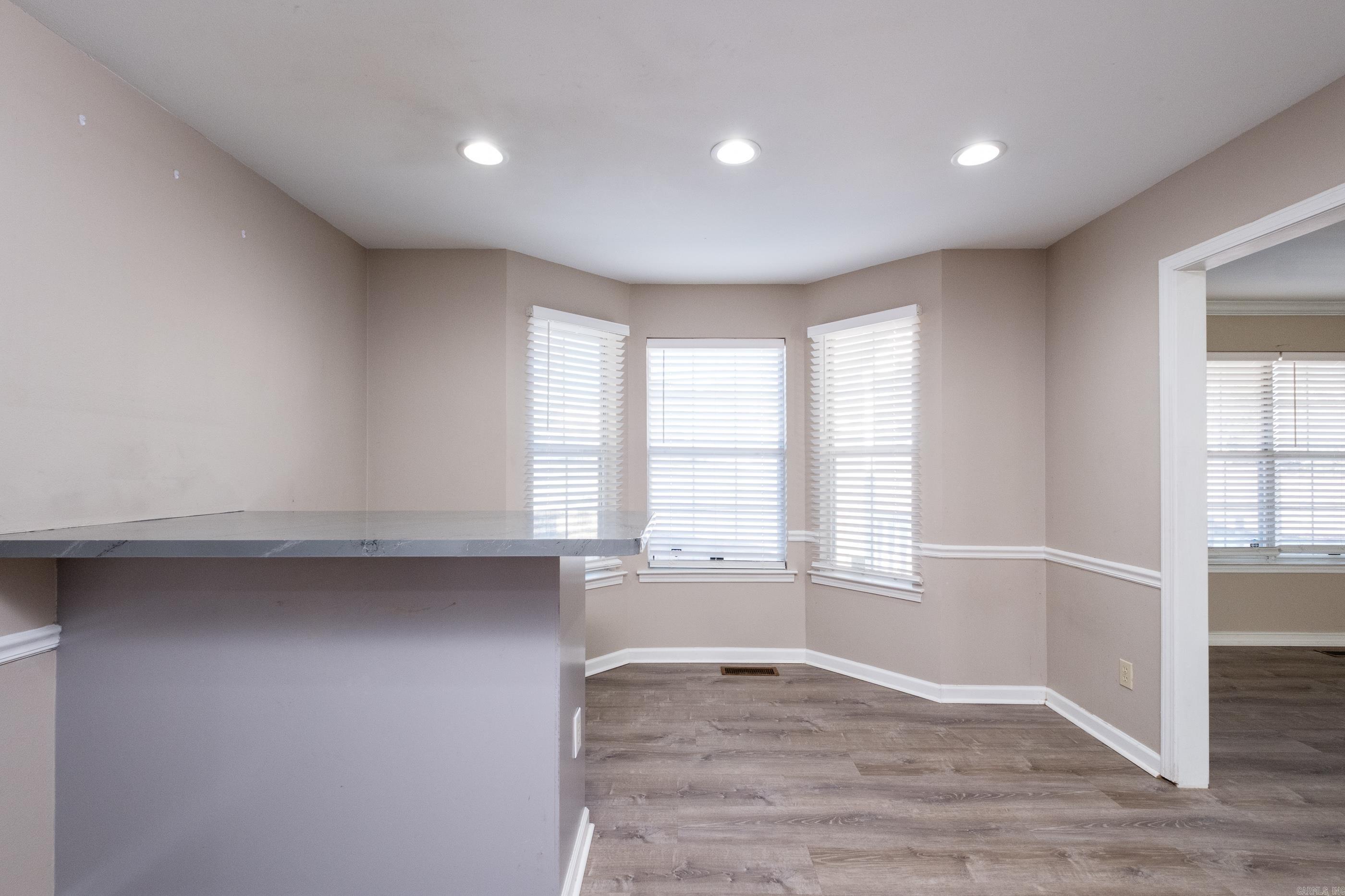 DAWN ESTATES - Residential