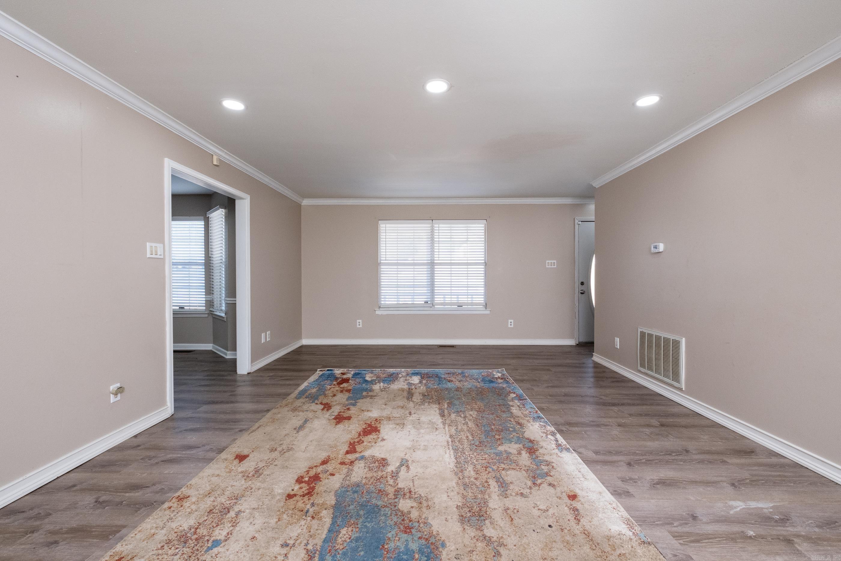 DAWN ESTATES - Residential