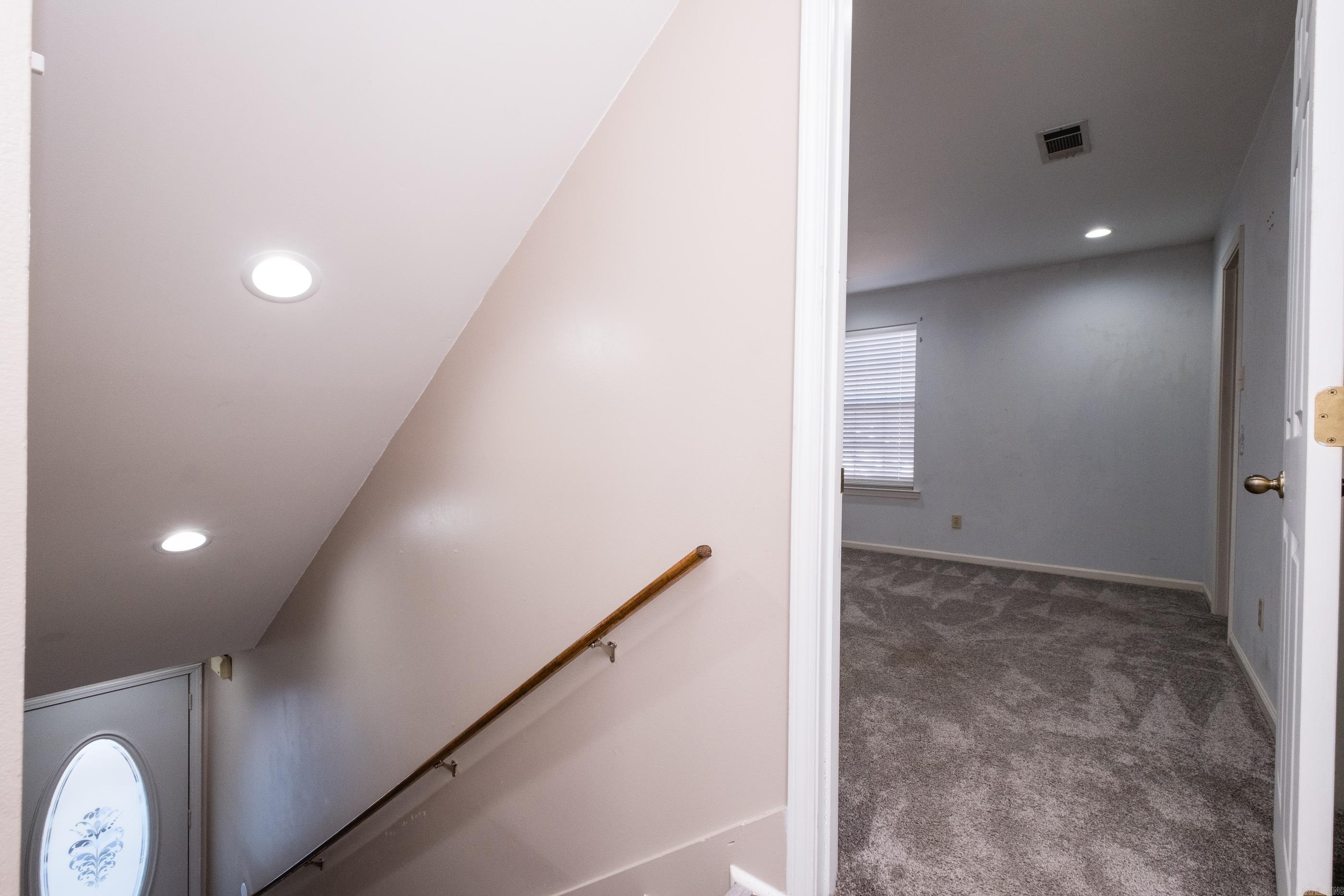 DAWN ESTATES - Residential