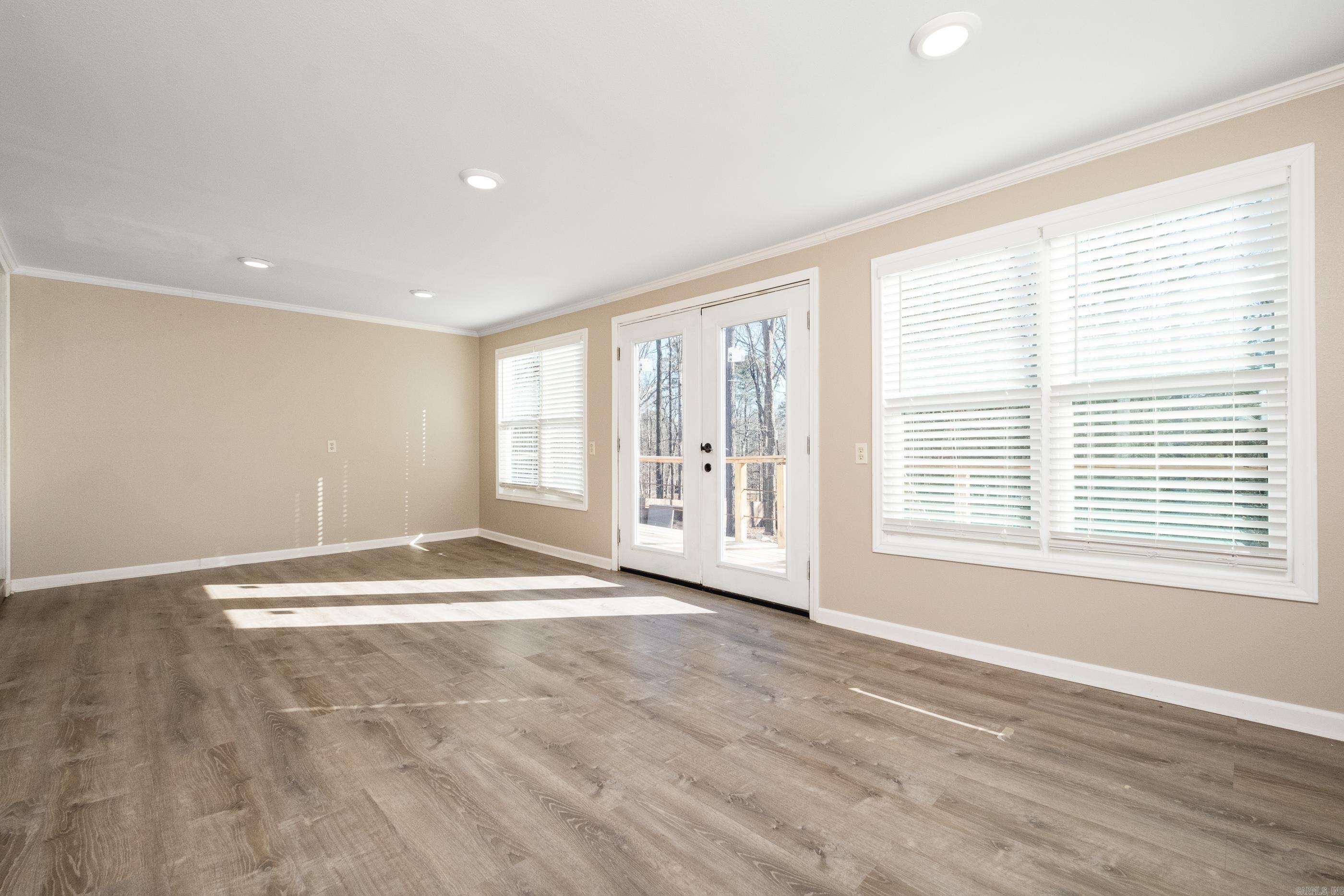 DAWN ESTATES - Residential