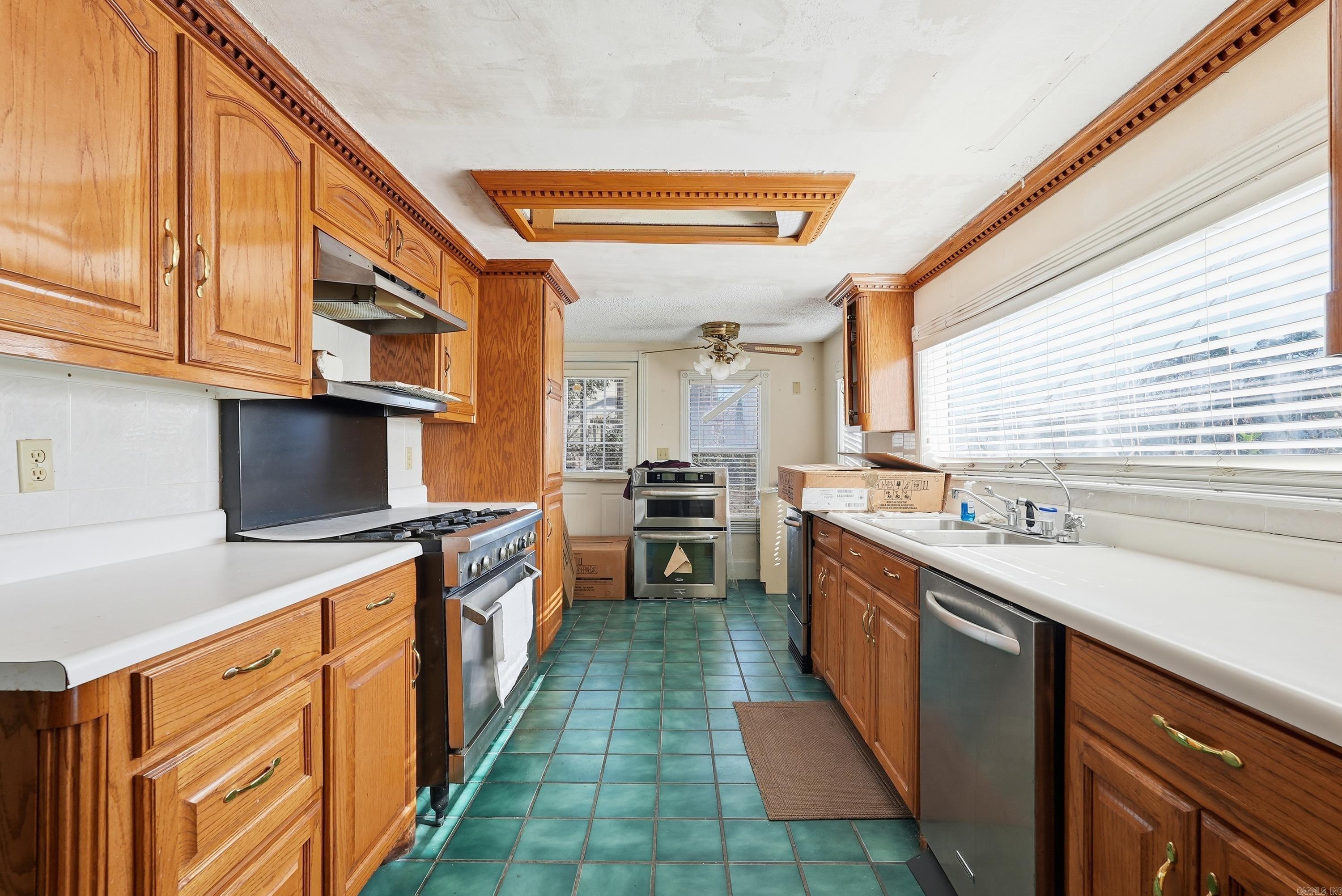 TWIN POINTS - Residential