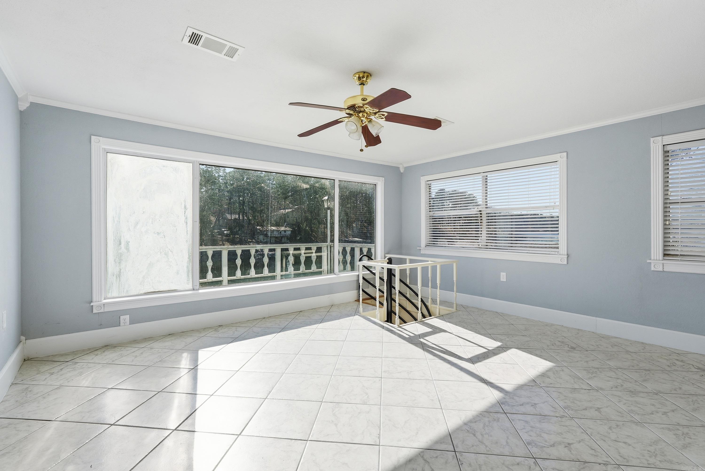 TWIN POINTS - Residential