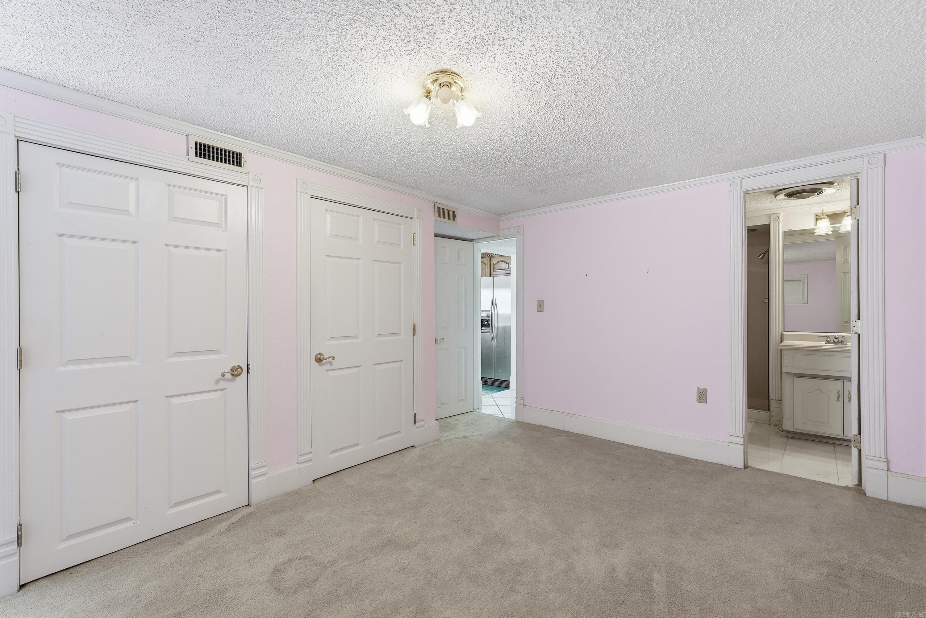 TWIN POINTS - Residential