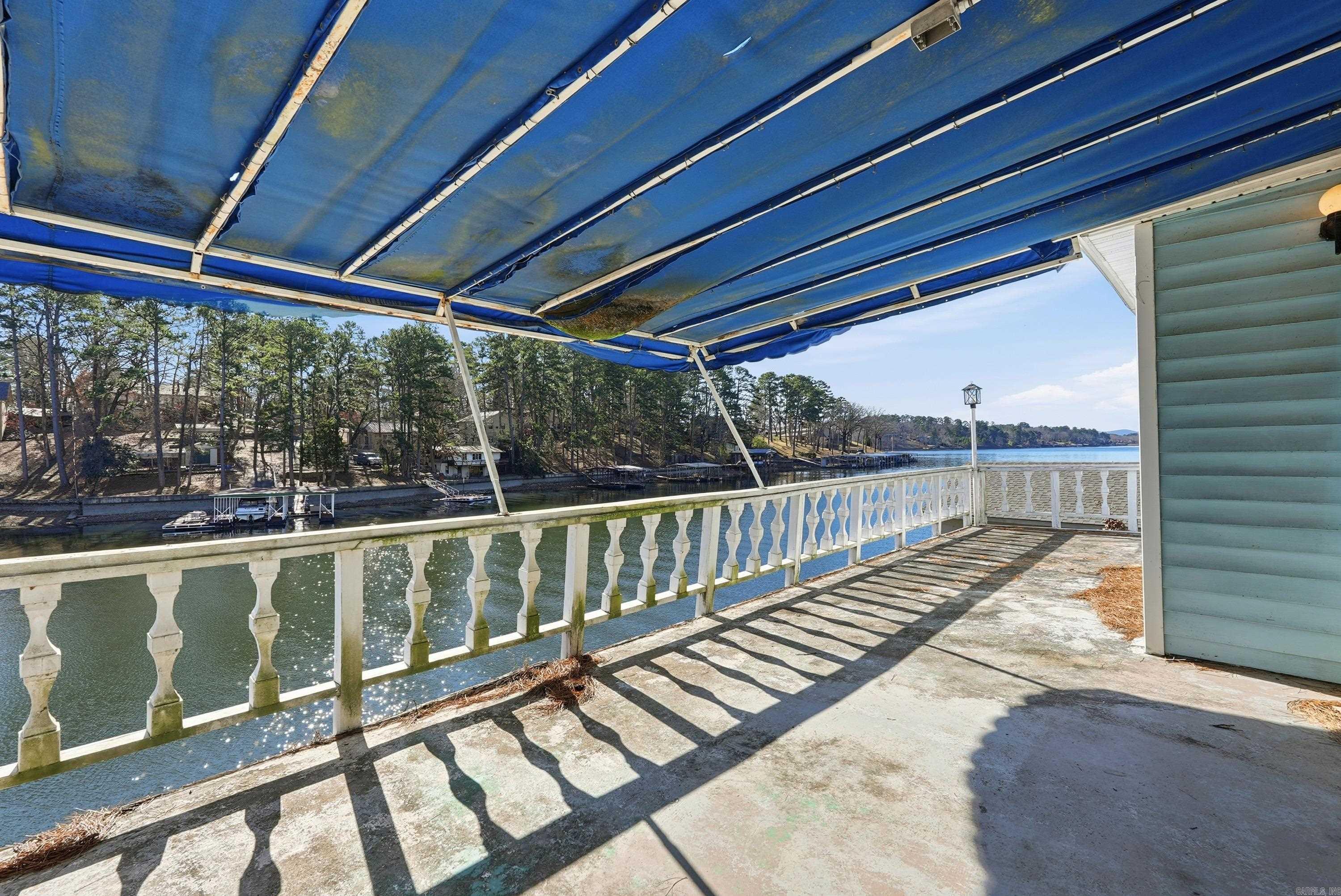 TWIN POINTS - Residential