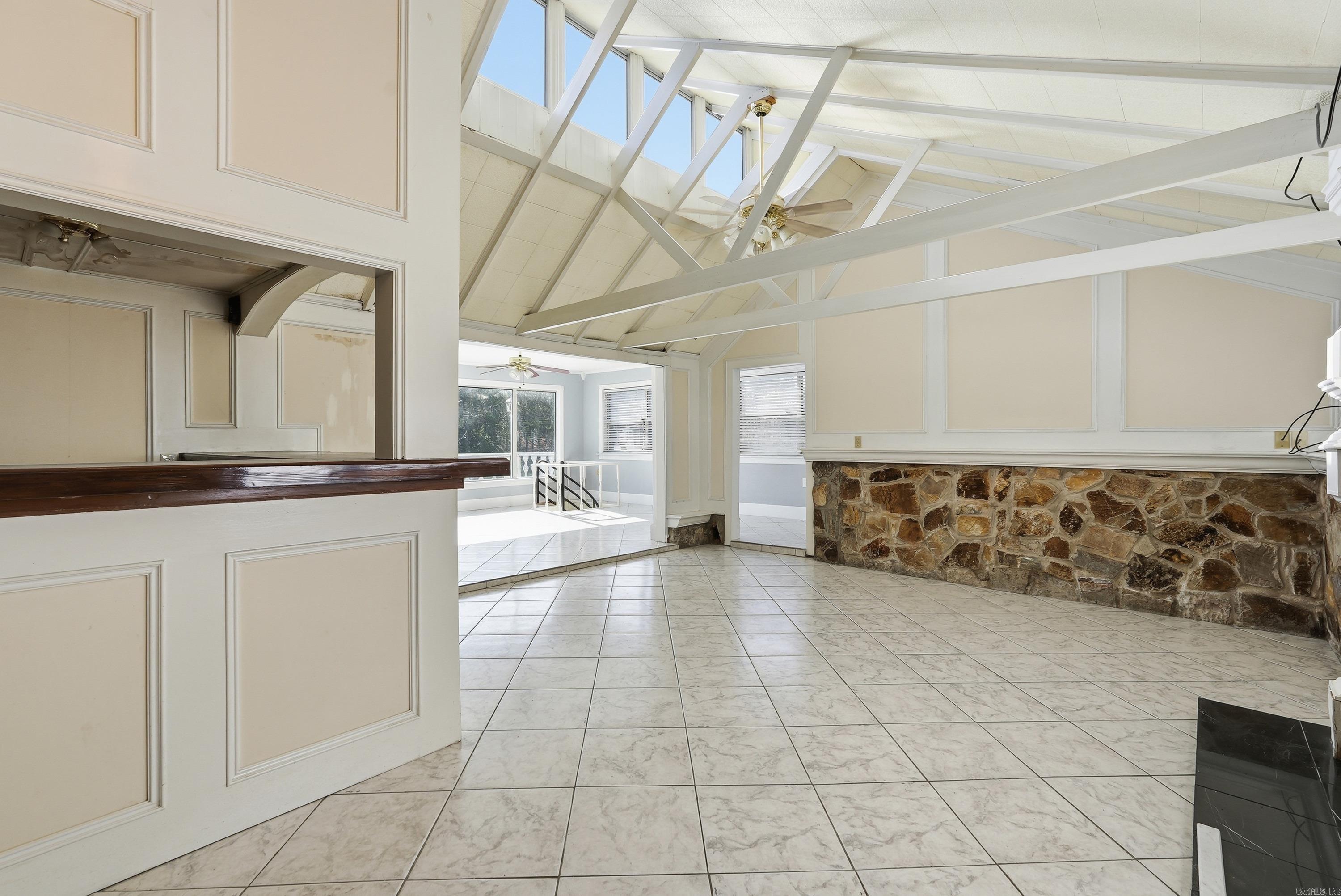 TWIN POINTS - Residential