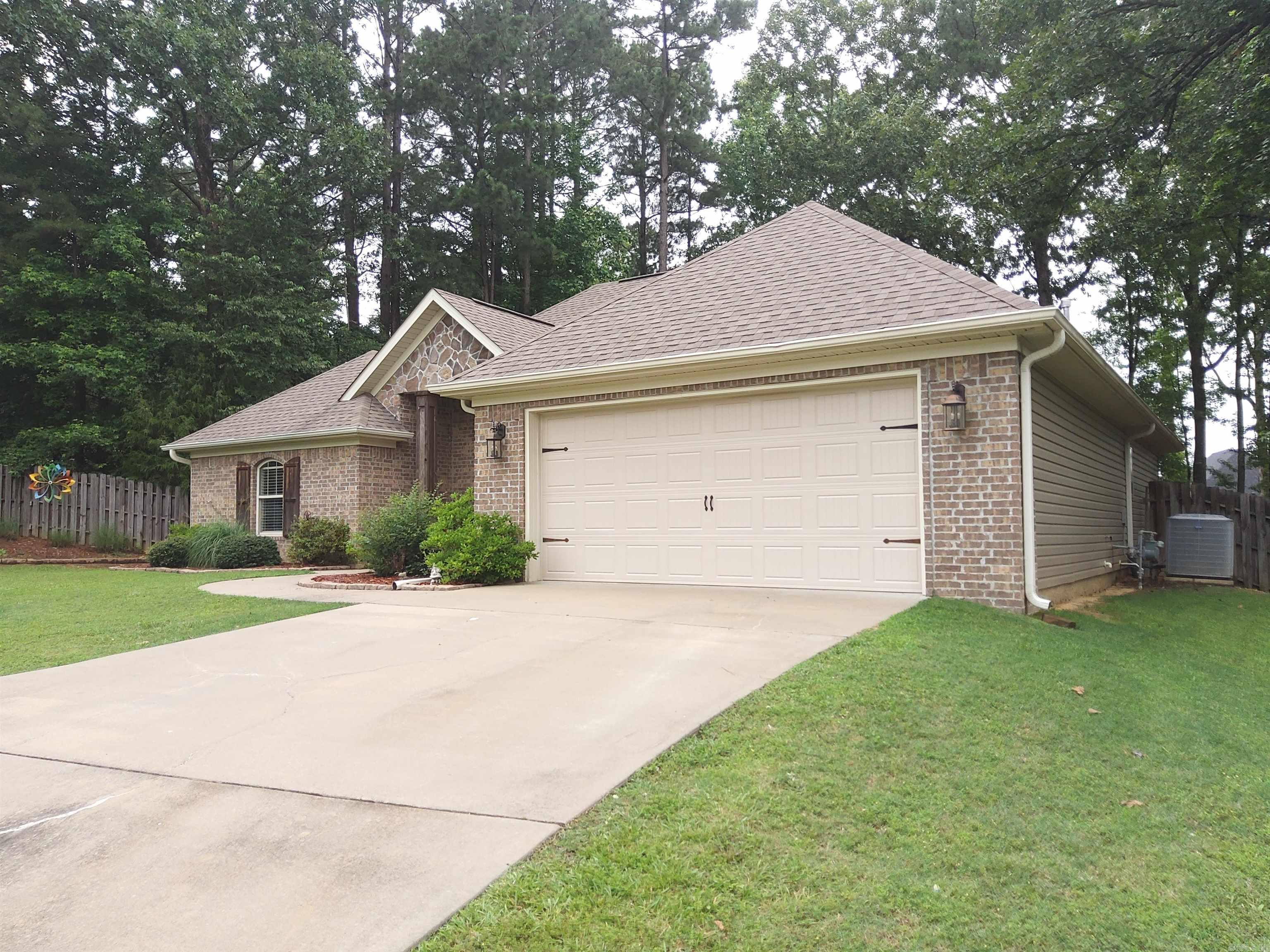 Park Lakes - Residential