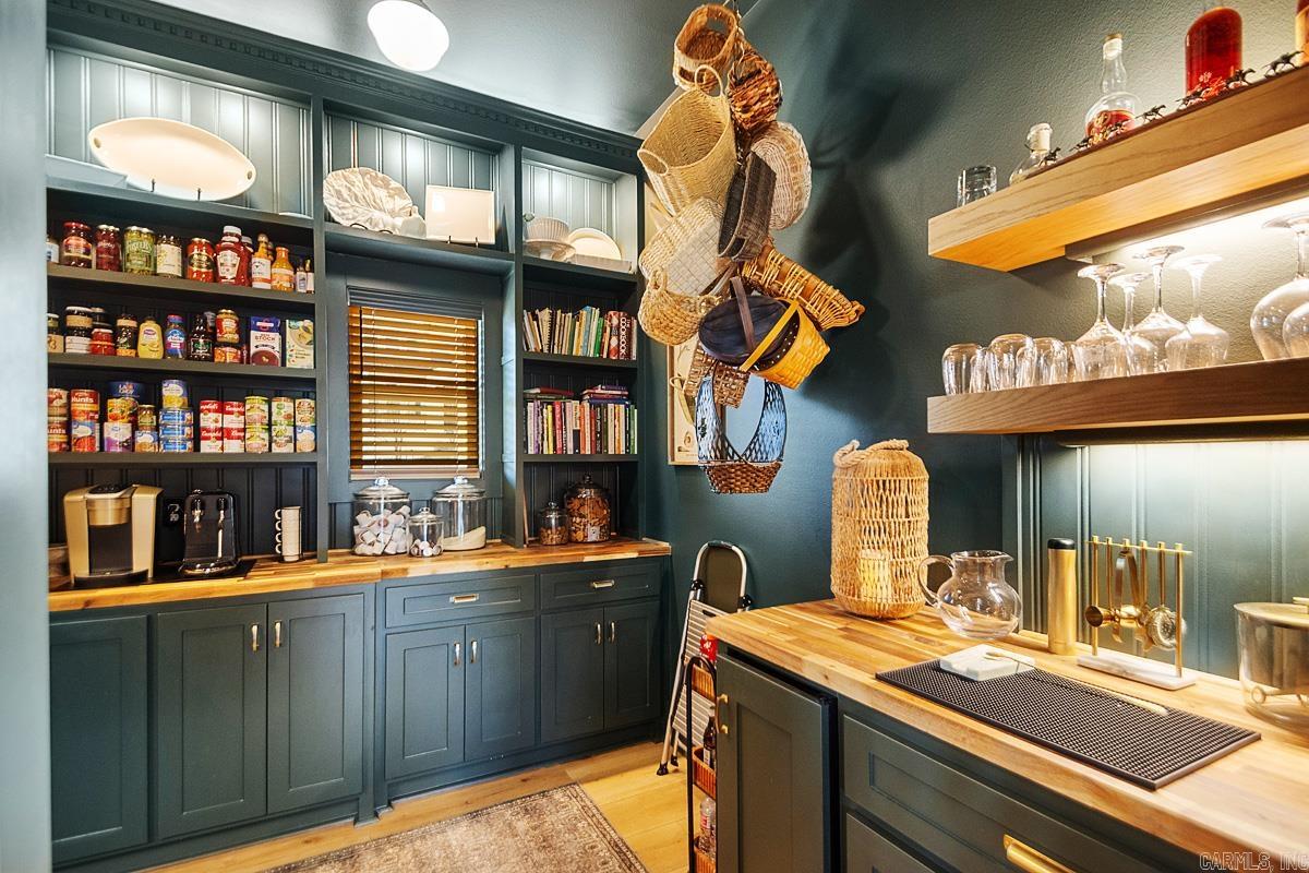 WATERVIEW ESTATES - Residential