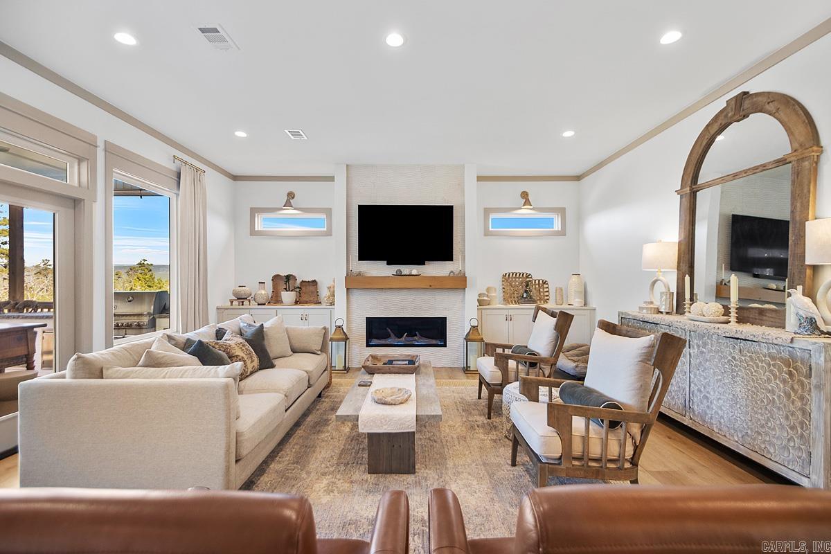 WATERVIEW ESTATES - Residential