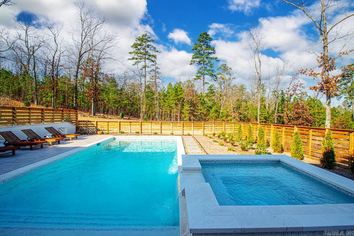 WATERVIEW ESTATES - Residential