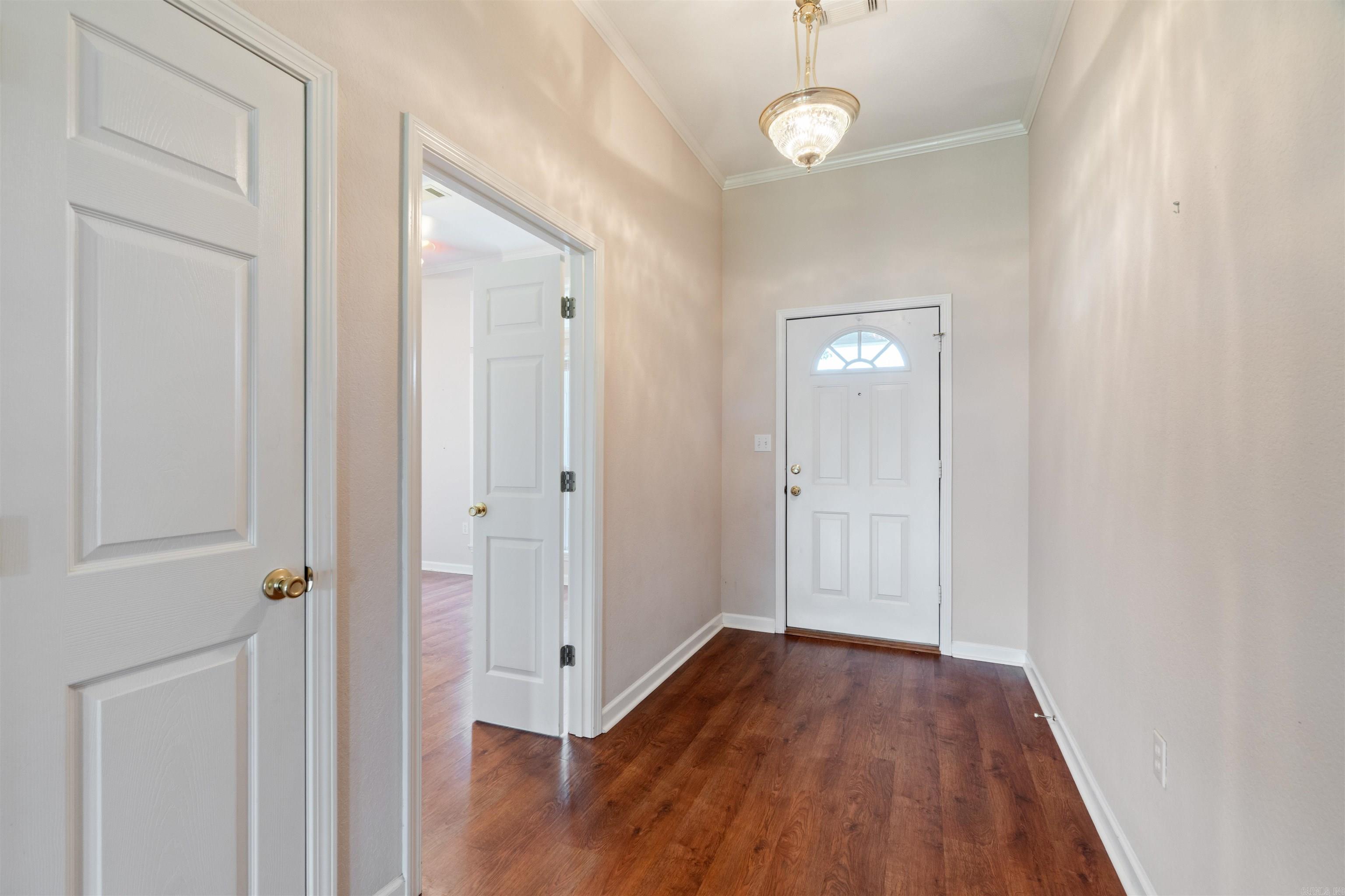 BELVEDERE COURT - Residential