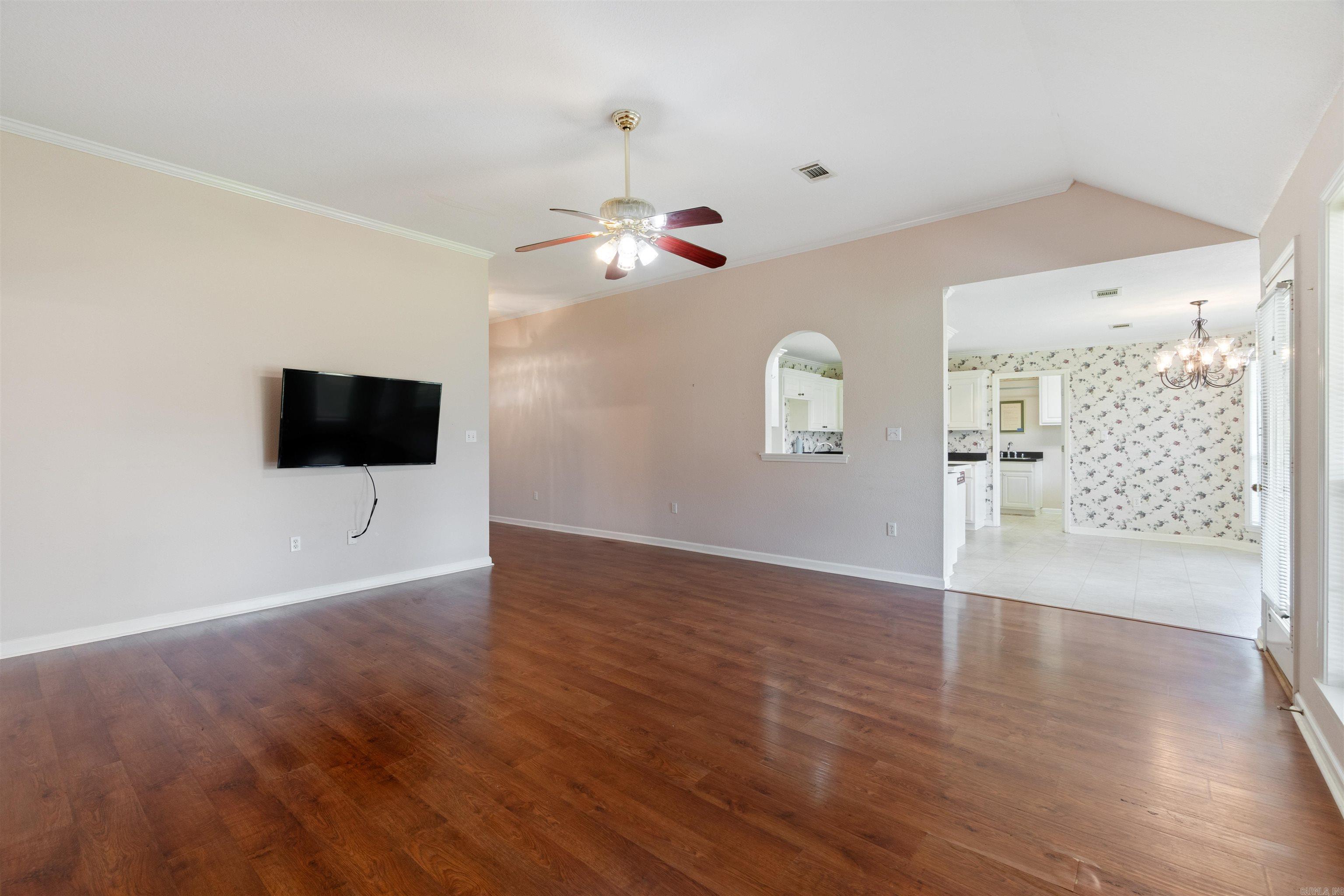 BELVEDERE COURT - Residential