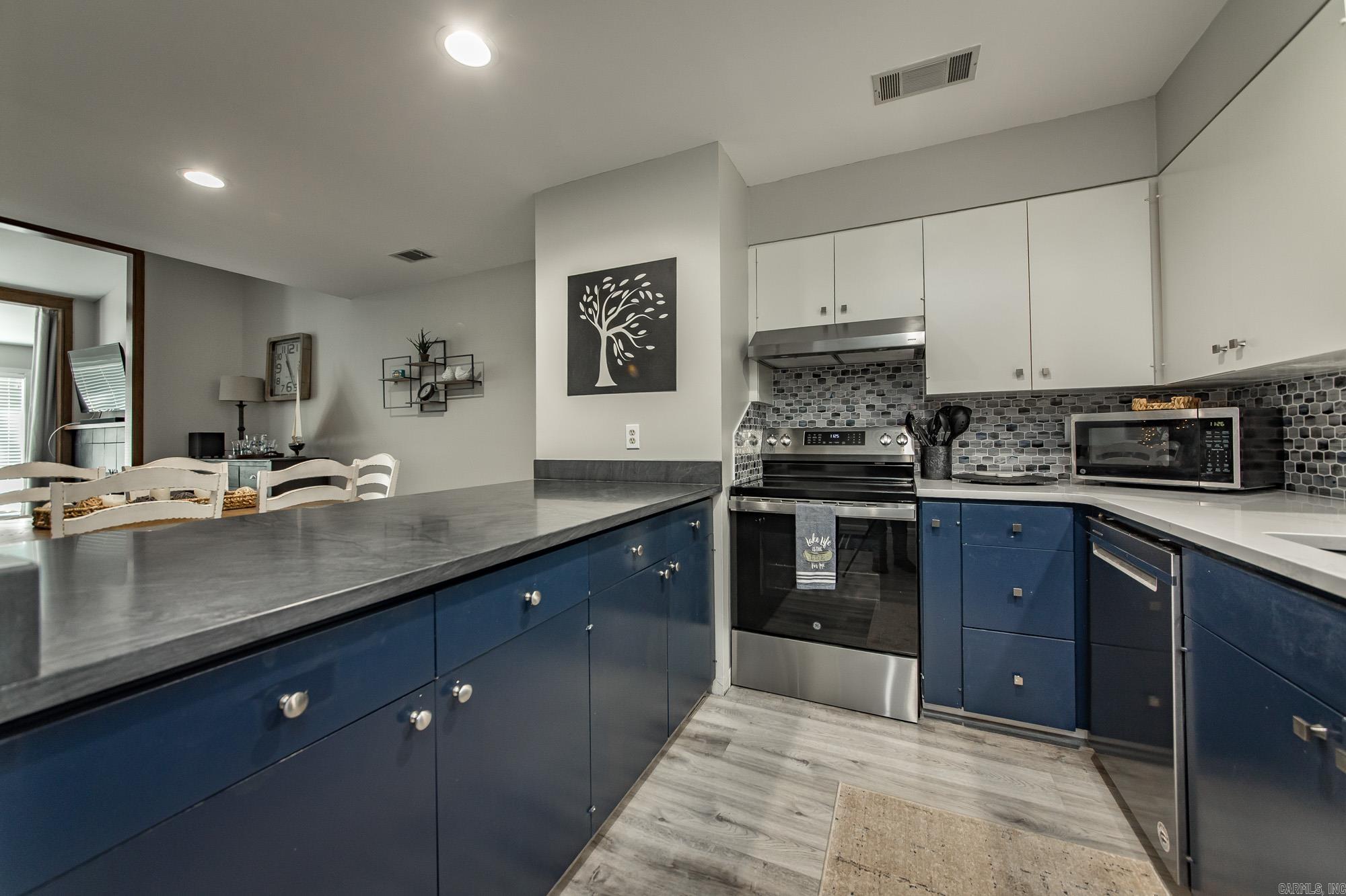 EI: SOUTHWINDS - Residential