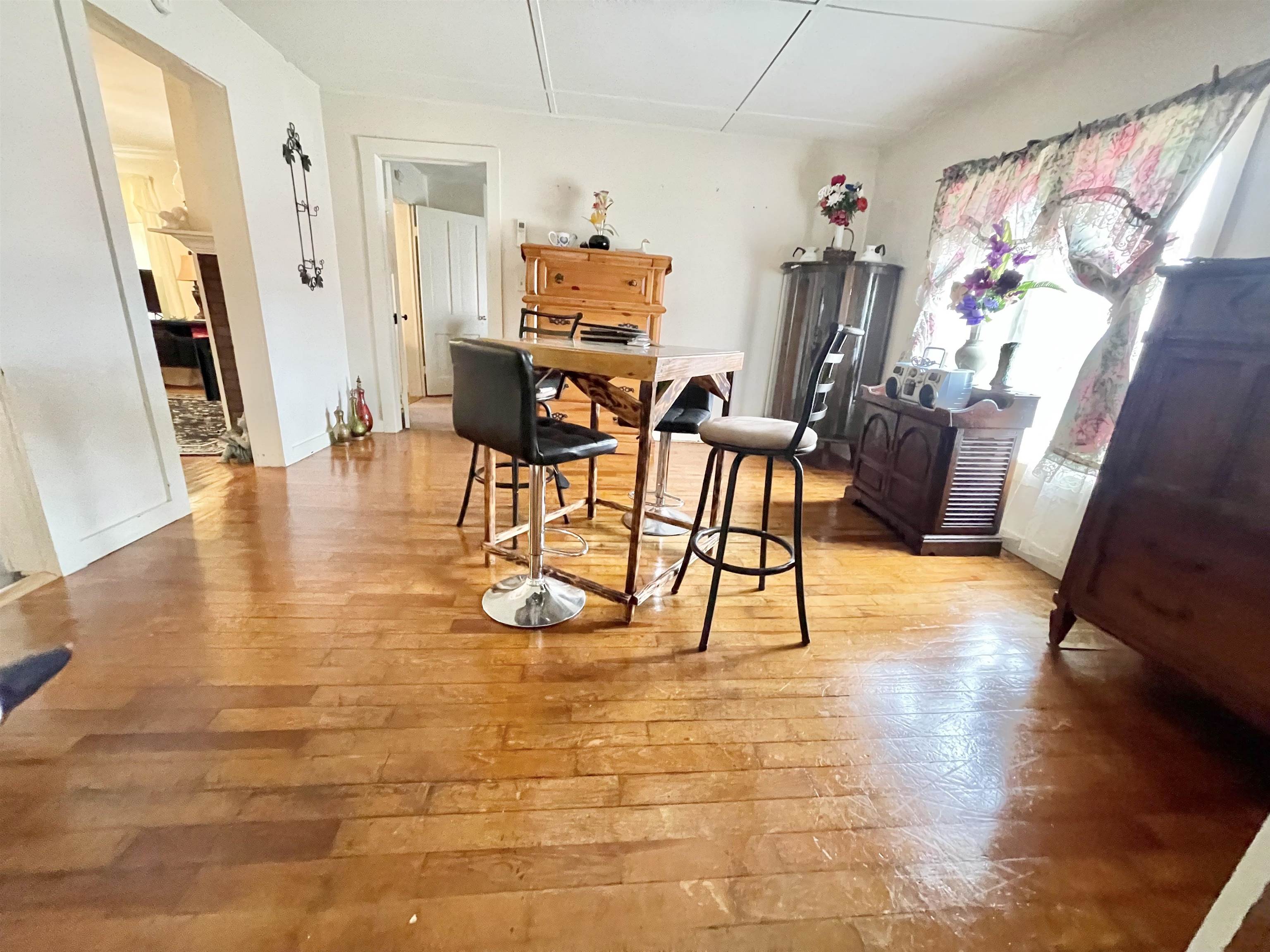 BACONS - Residential