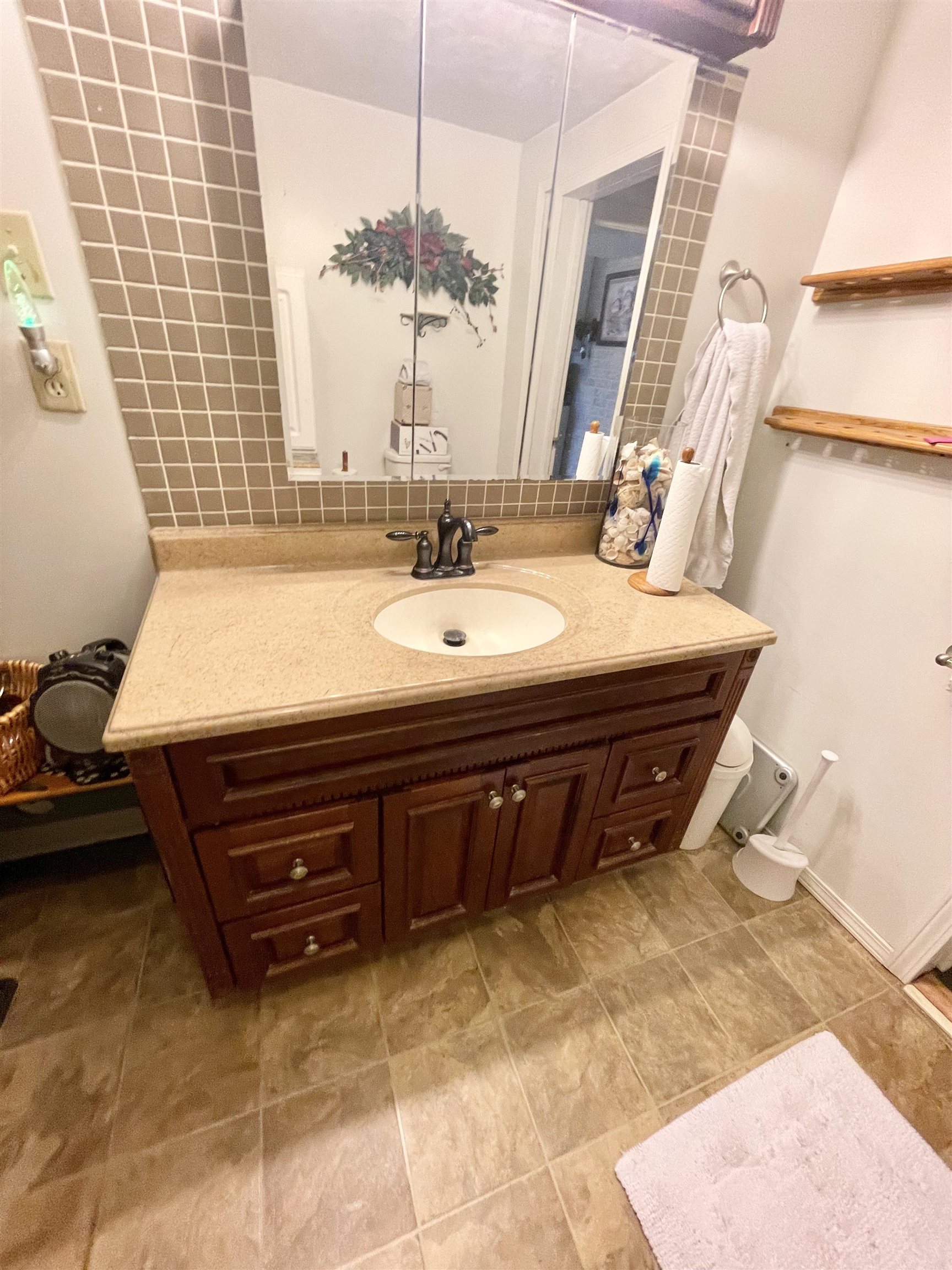 BACONS - Residential