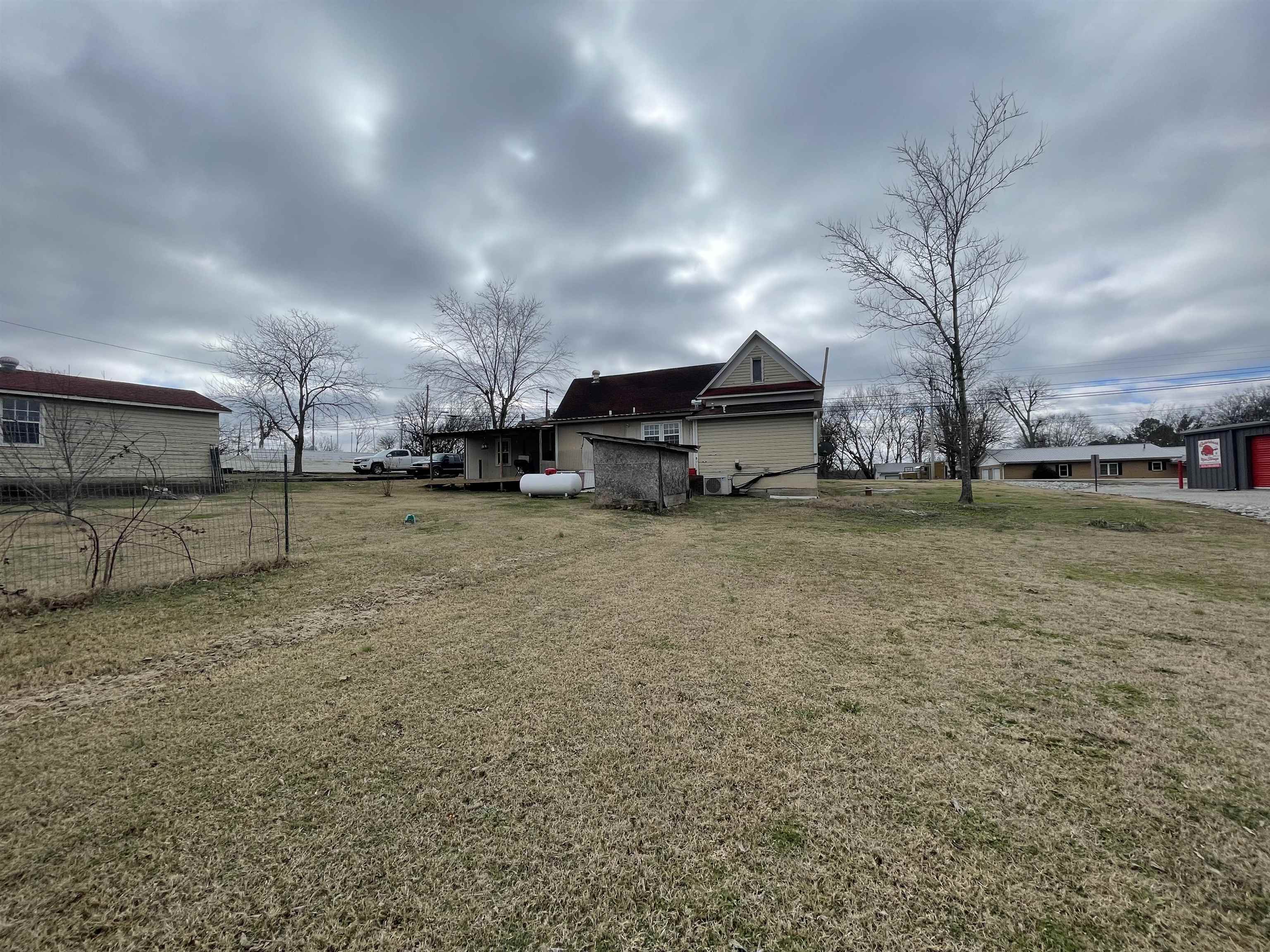 BACONS - Residential