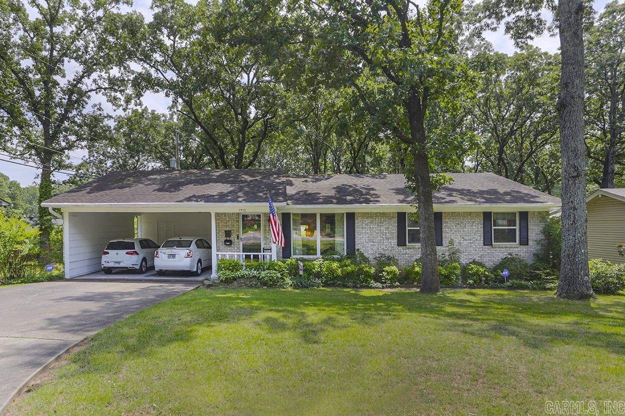 INDIAN HILLS - Residential