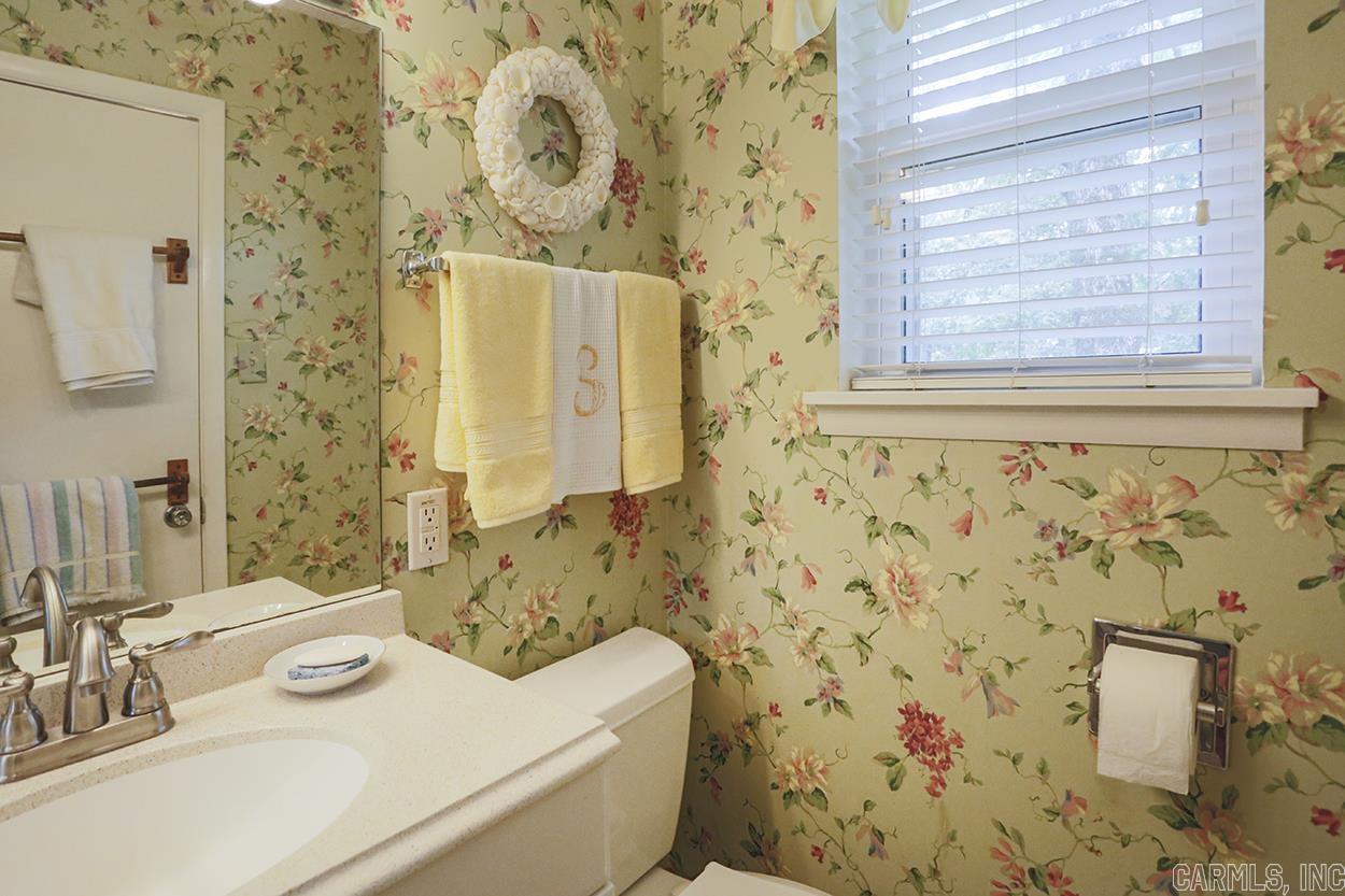 INDIAN HILLS - Residential