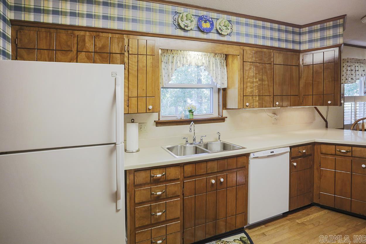 INDIAN HILLS - Residential