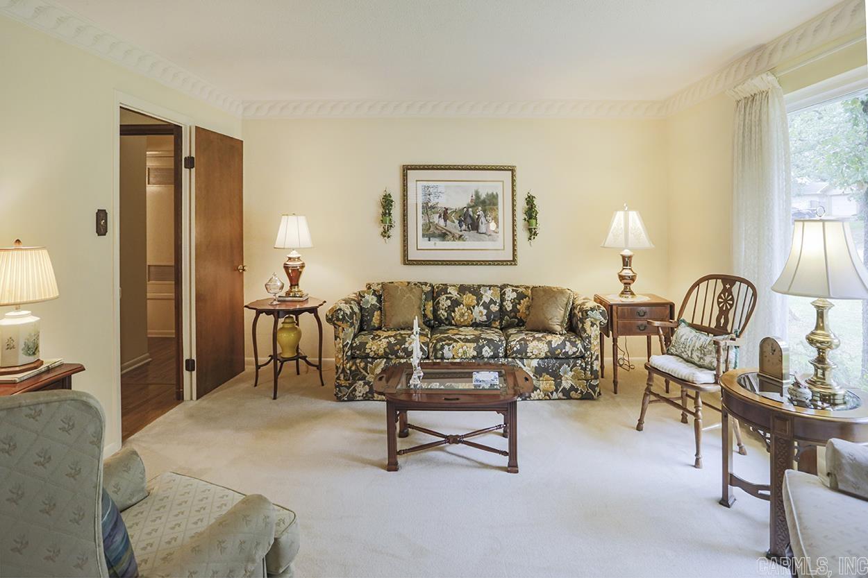 INDIAN HILLS - Residential