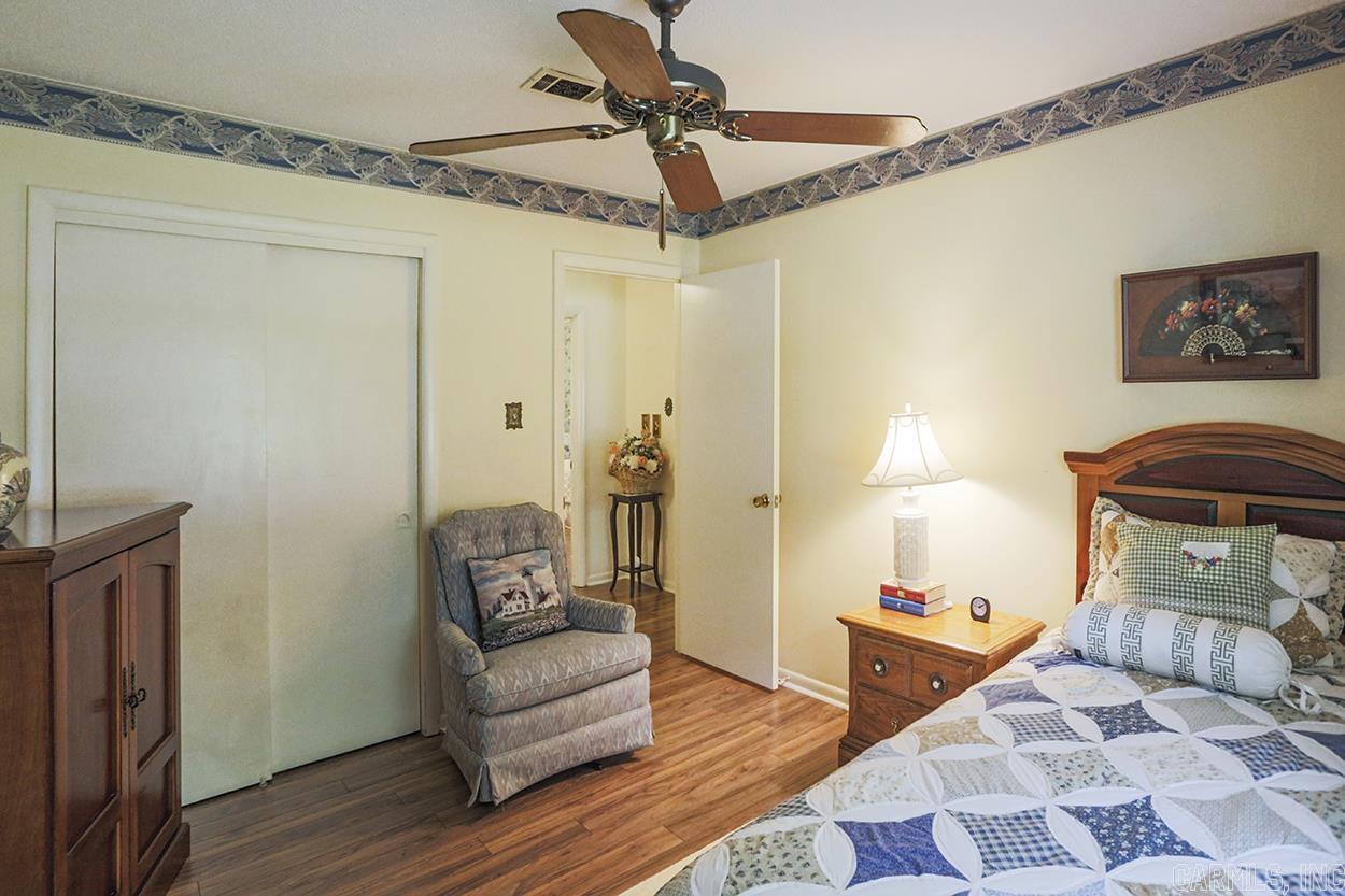 INDIAN HILLS - Residential