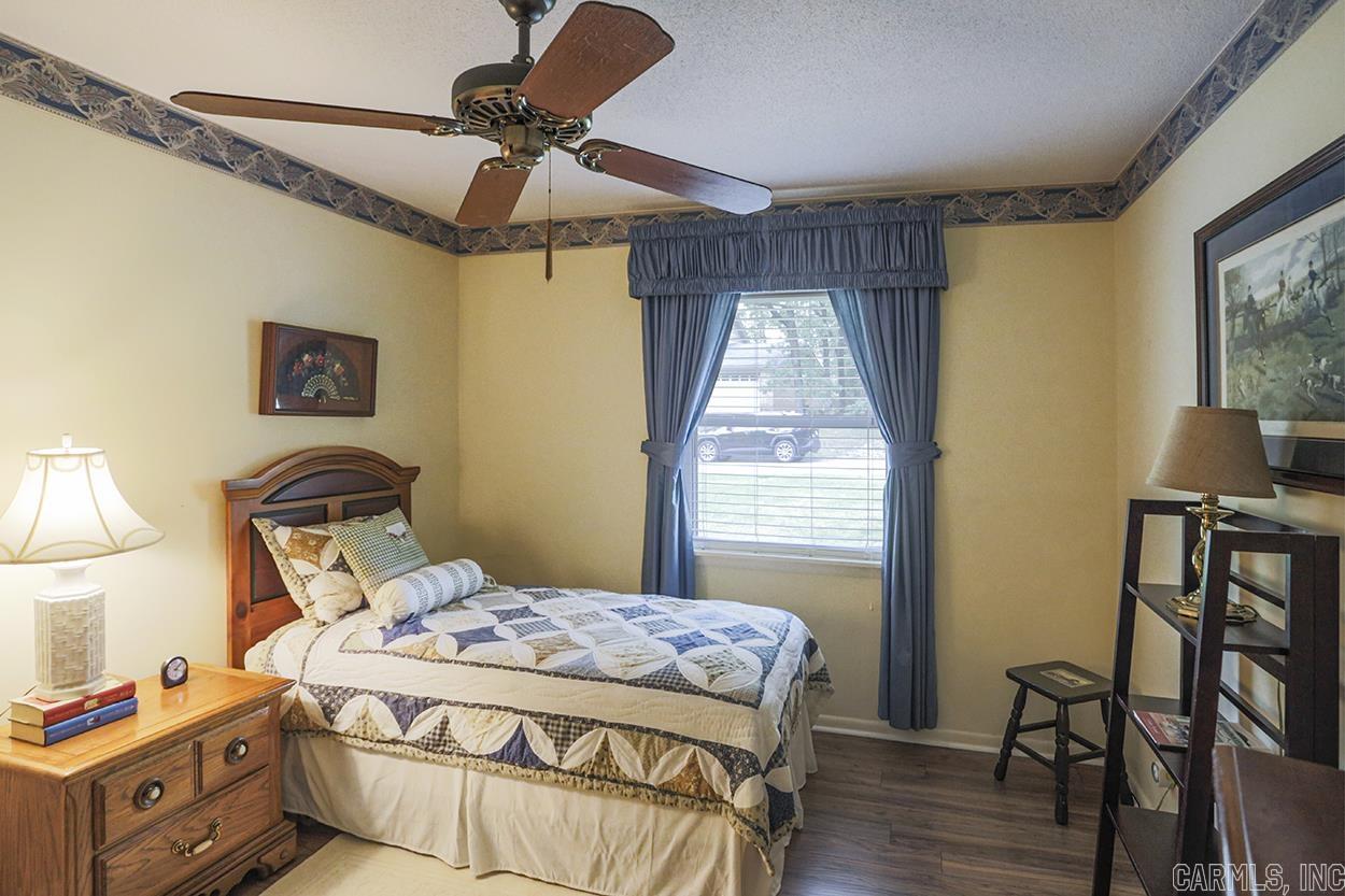 INDIAN HILLS - Residential