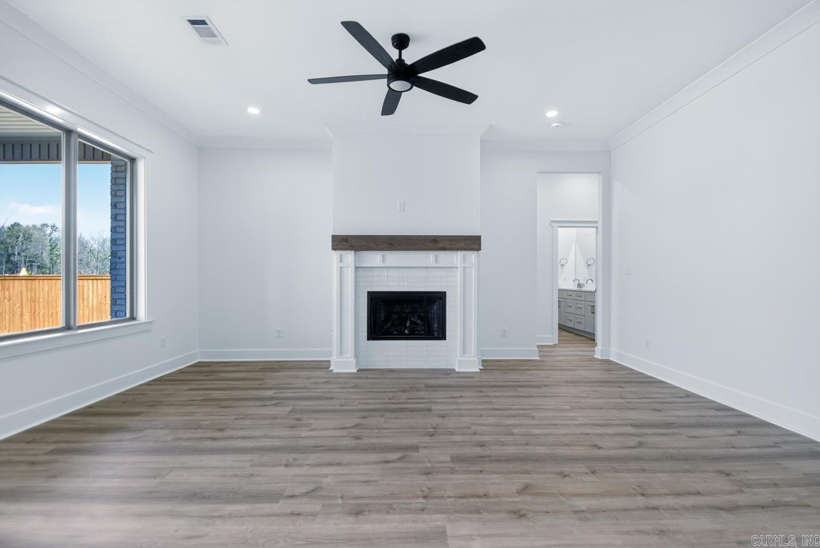 COUNTRY CLUB OF AR THE PH XXIV-C - Residential