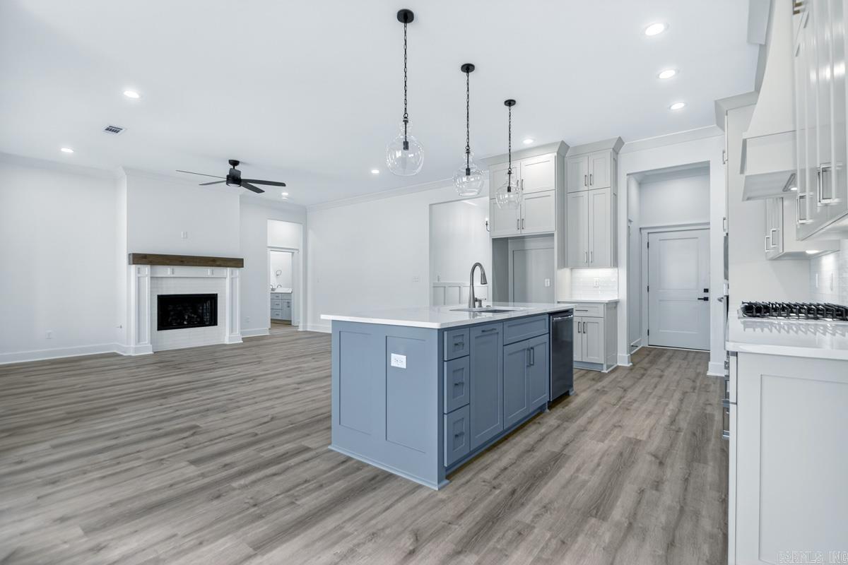 COUNTRY CLUB OF AR THE PH XXIV-C - Residential