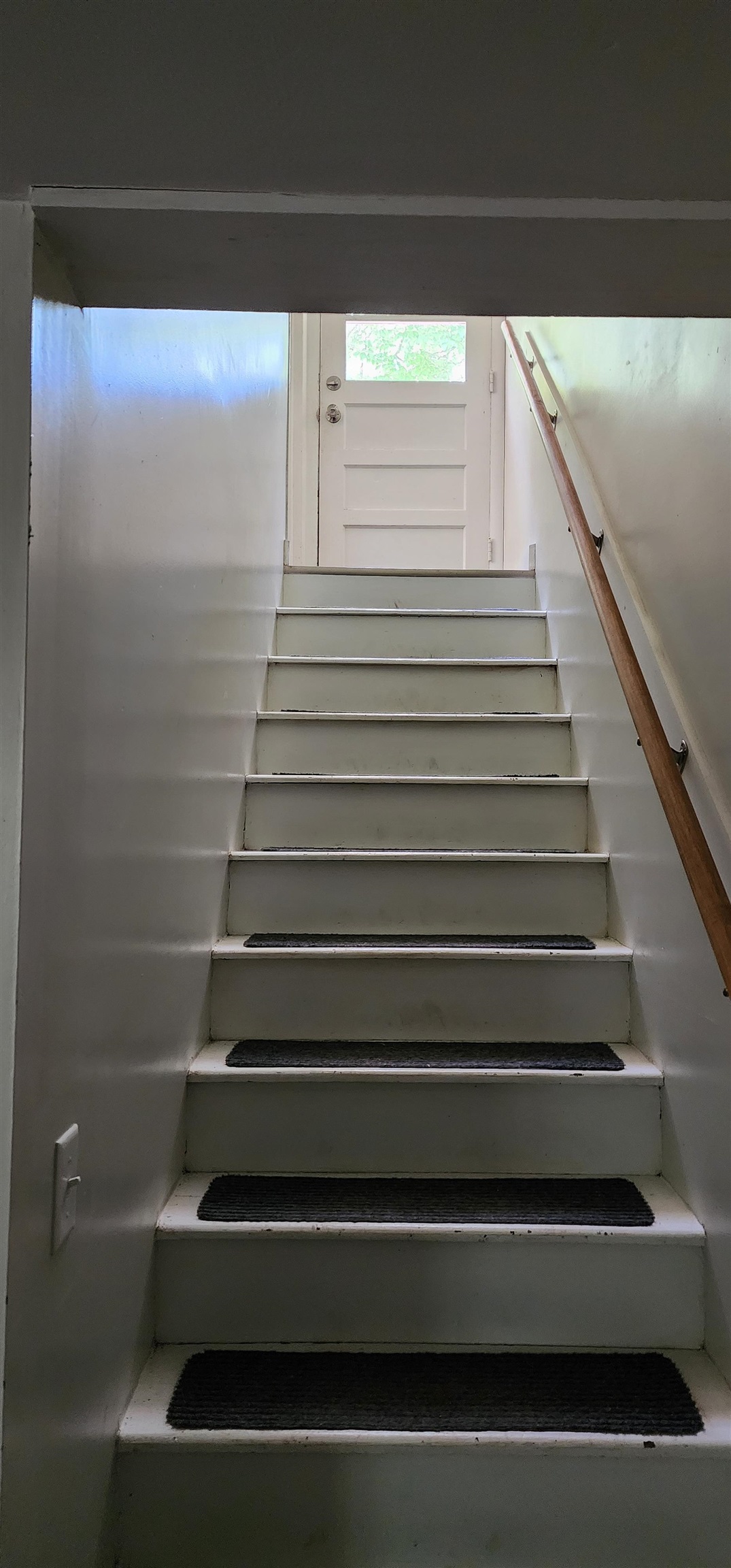 Chickasaw Second - Residential Lease