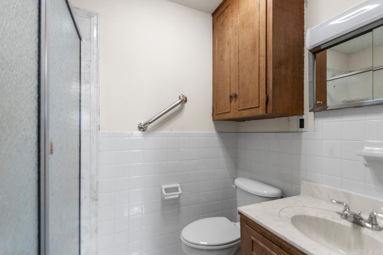 INDIANHEAD LAKES EST - Residential