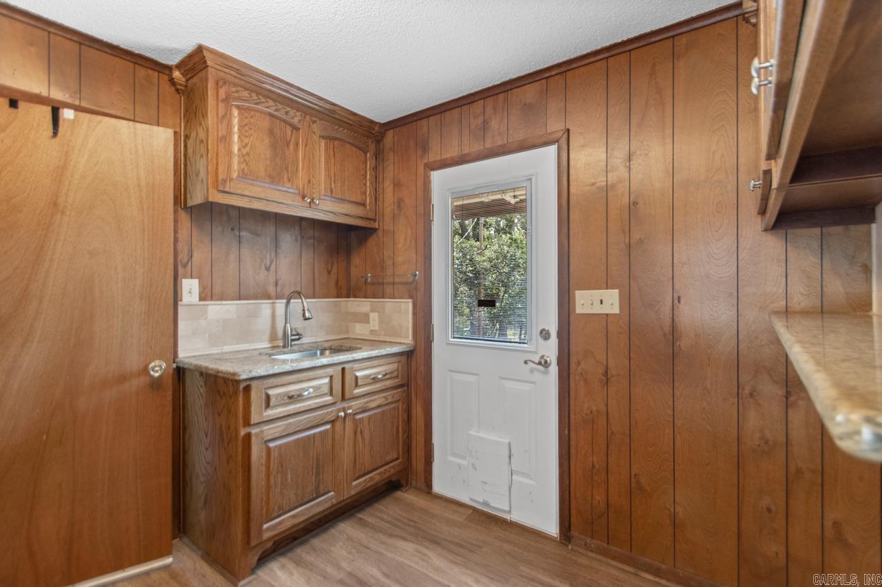 INDIANHEAD LAKES EST - Residential