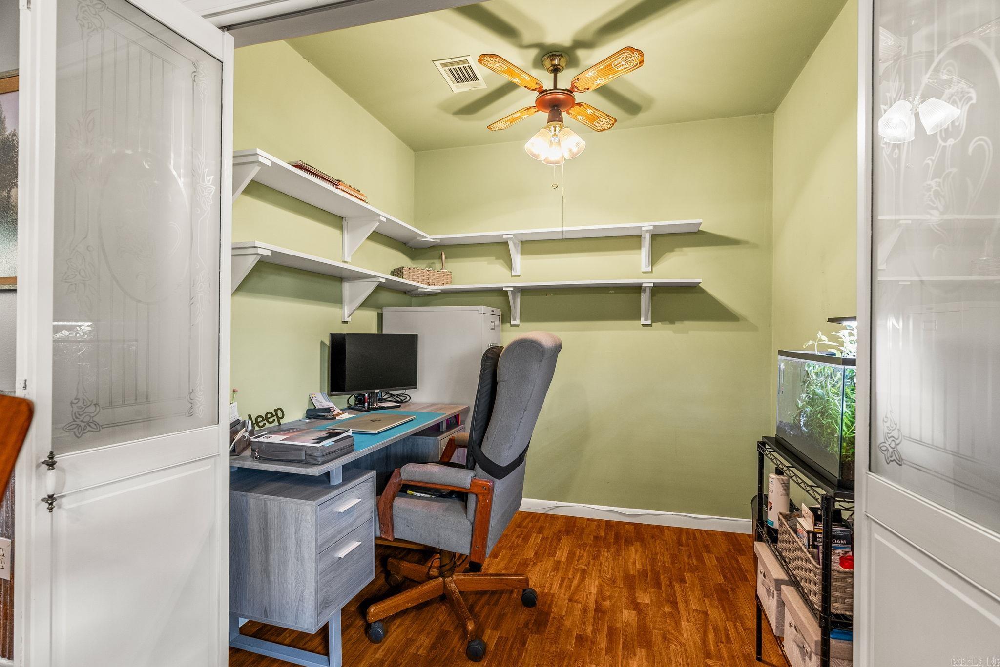 CADRON MEADOWS - Residential