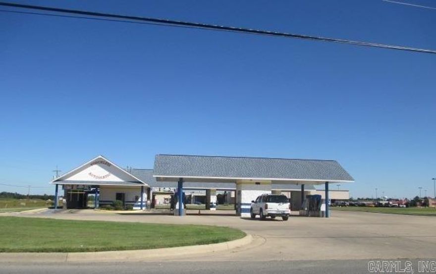 Car wash (560 sq ft) & heated & cooled office building (200 sq ft) sold before listed.
