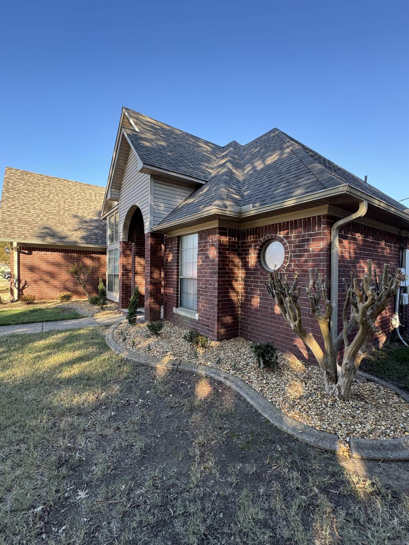 AUTUMN WOOD ESTATES - Residential