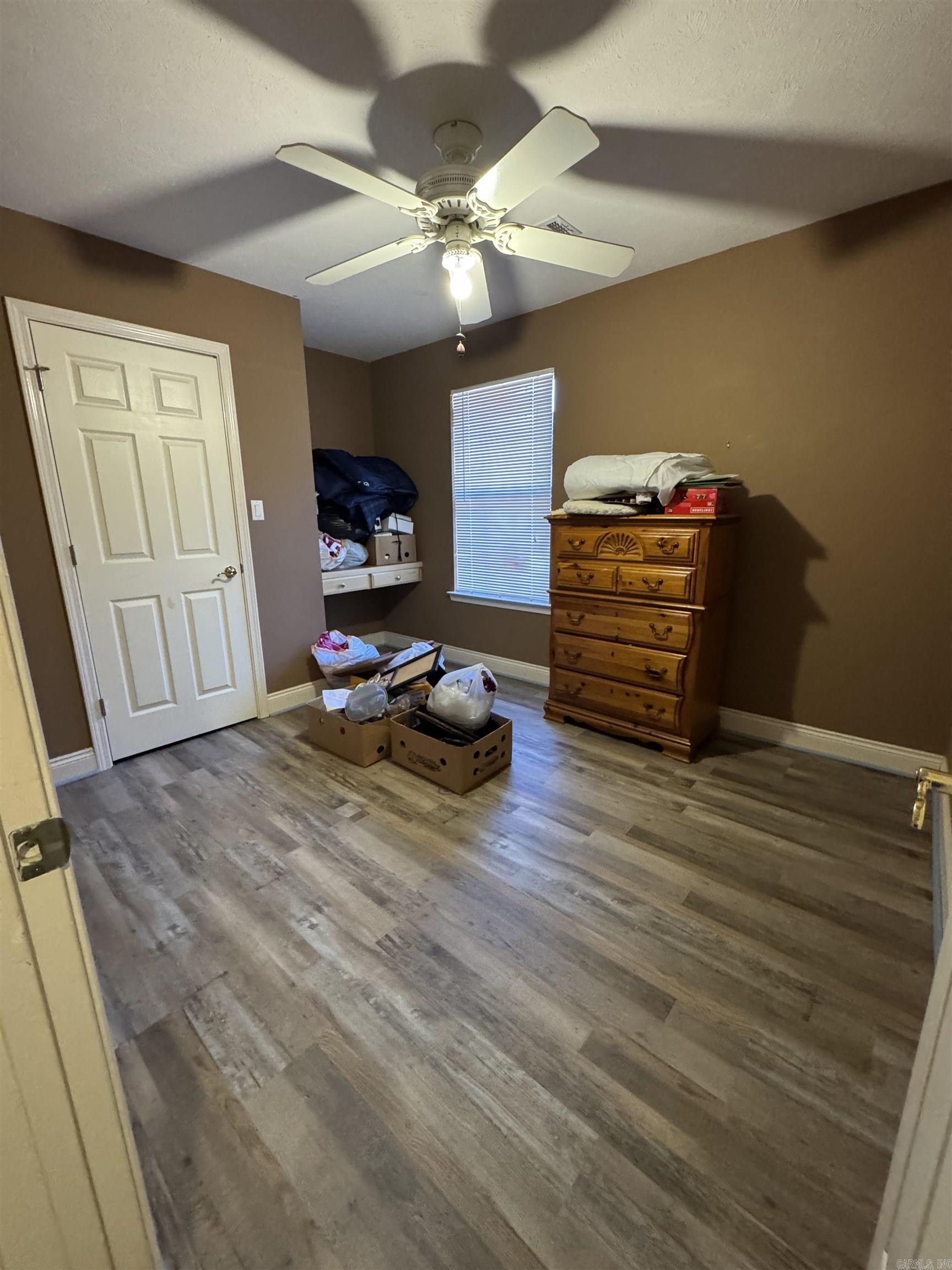 AUTUMN WOOD ESTATES - Residential