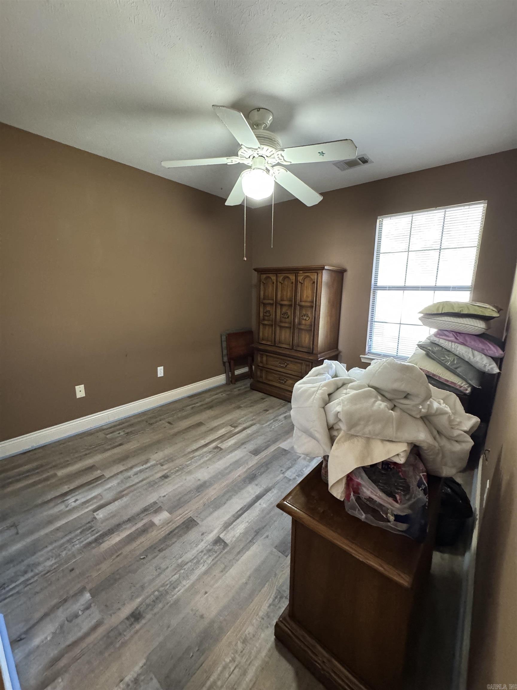 AUTUMN WOOD ESTATES - Residential