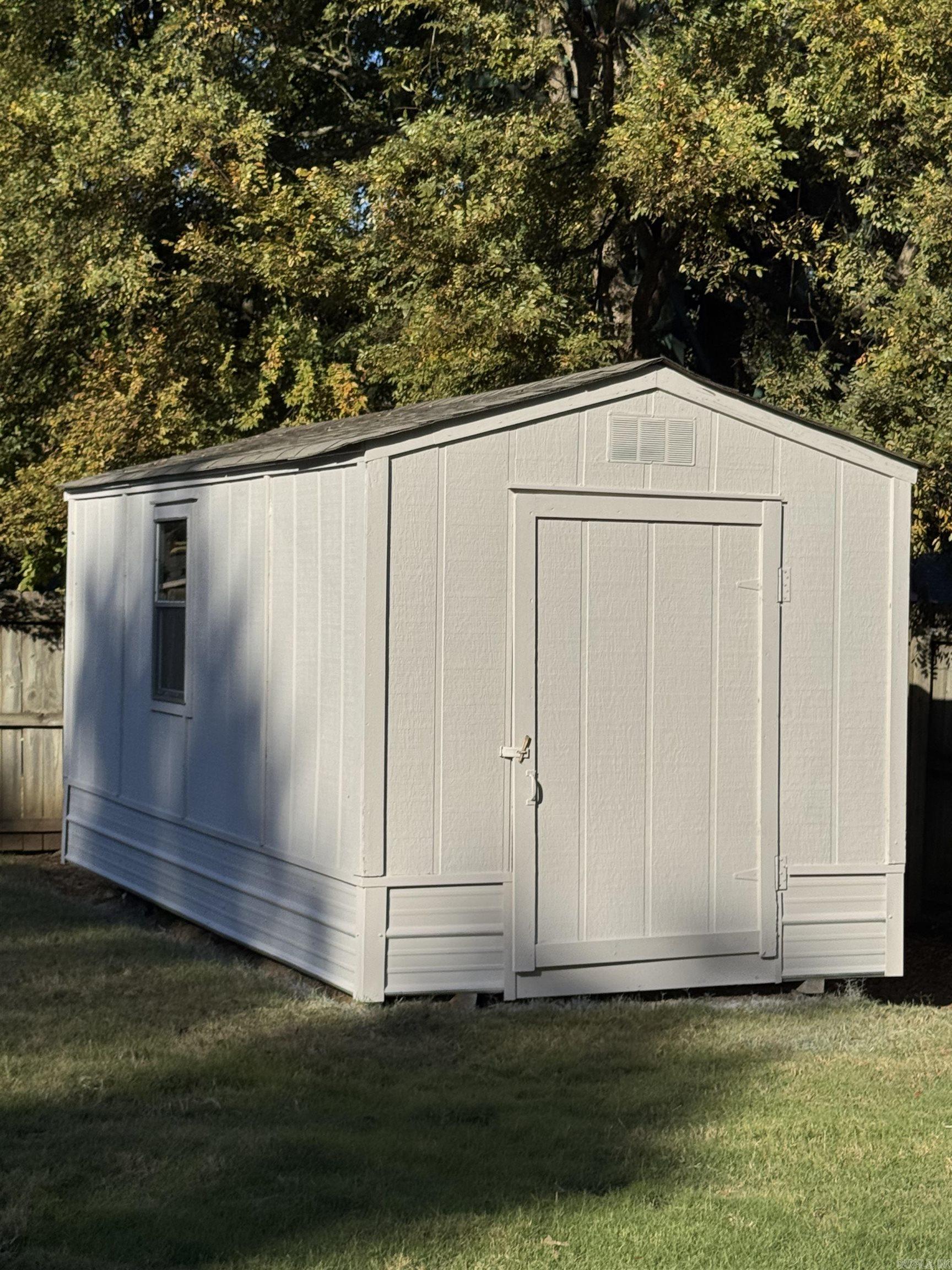 AUTUMN WOOD ESTATES - Residential