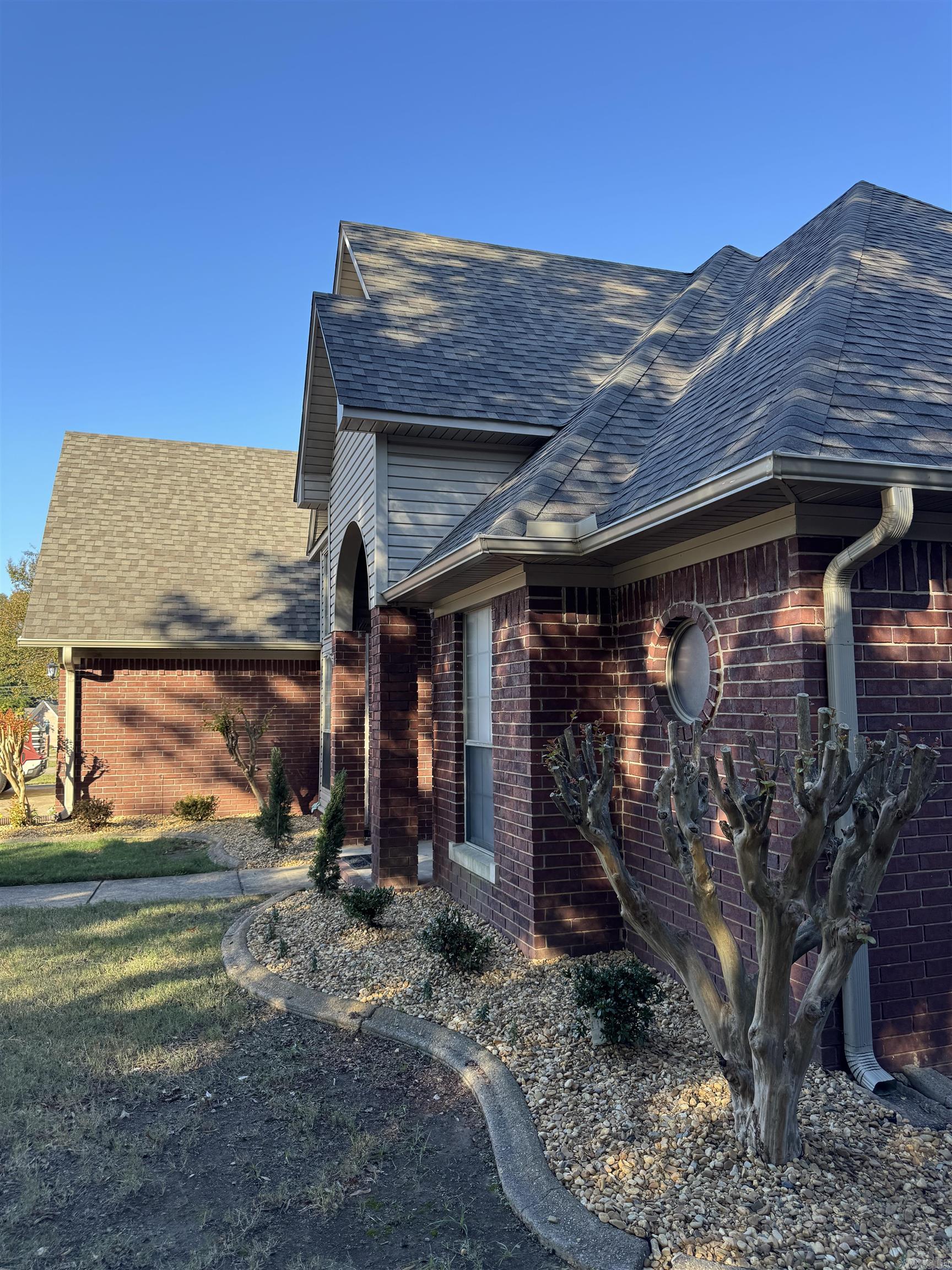 AUTUMN WOOD ESTATES - Residential