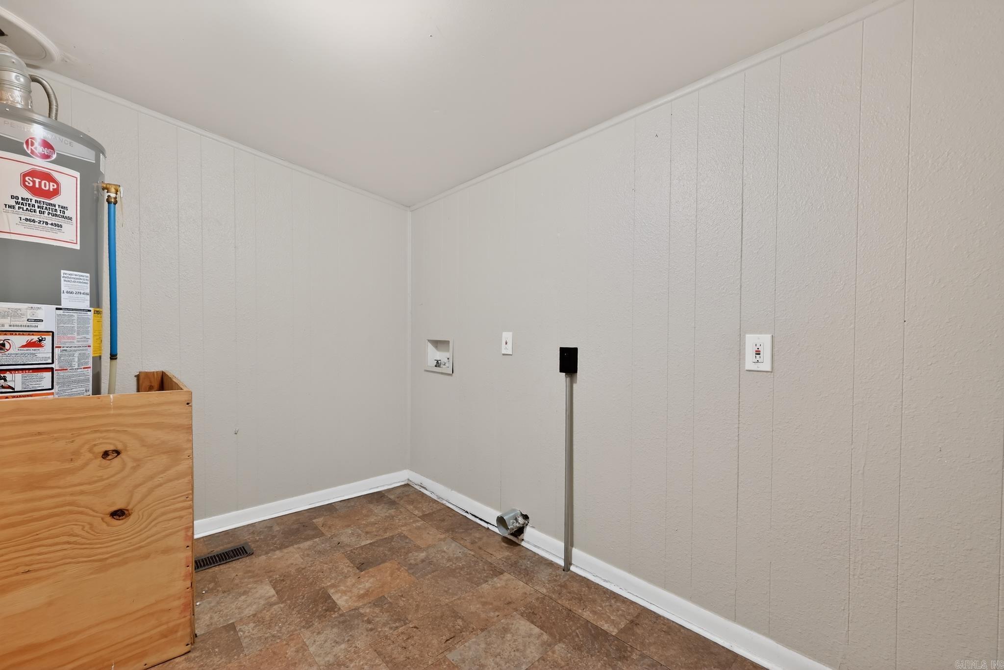 GLENOAKS - Residential