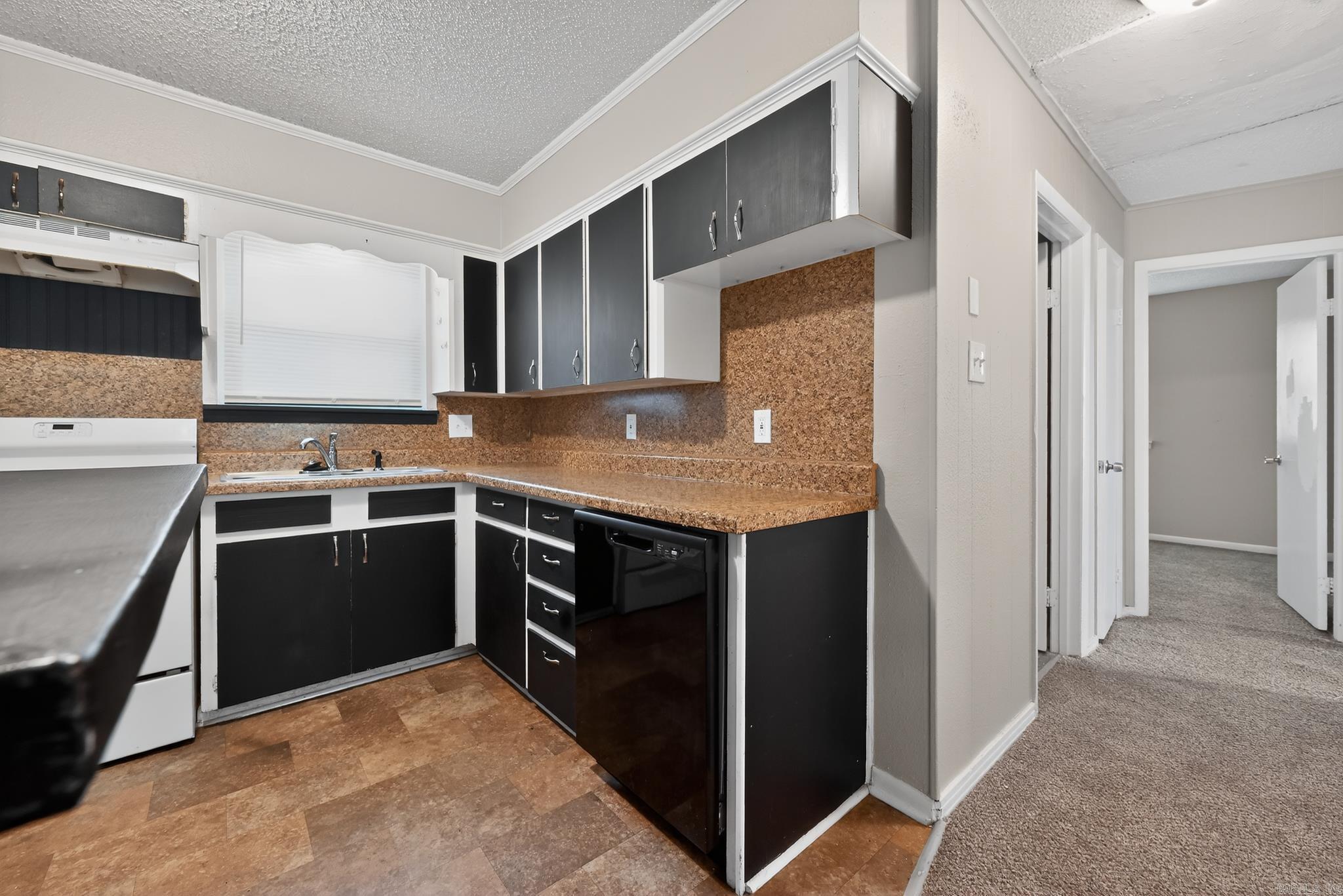 GLENOAKS - Residential