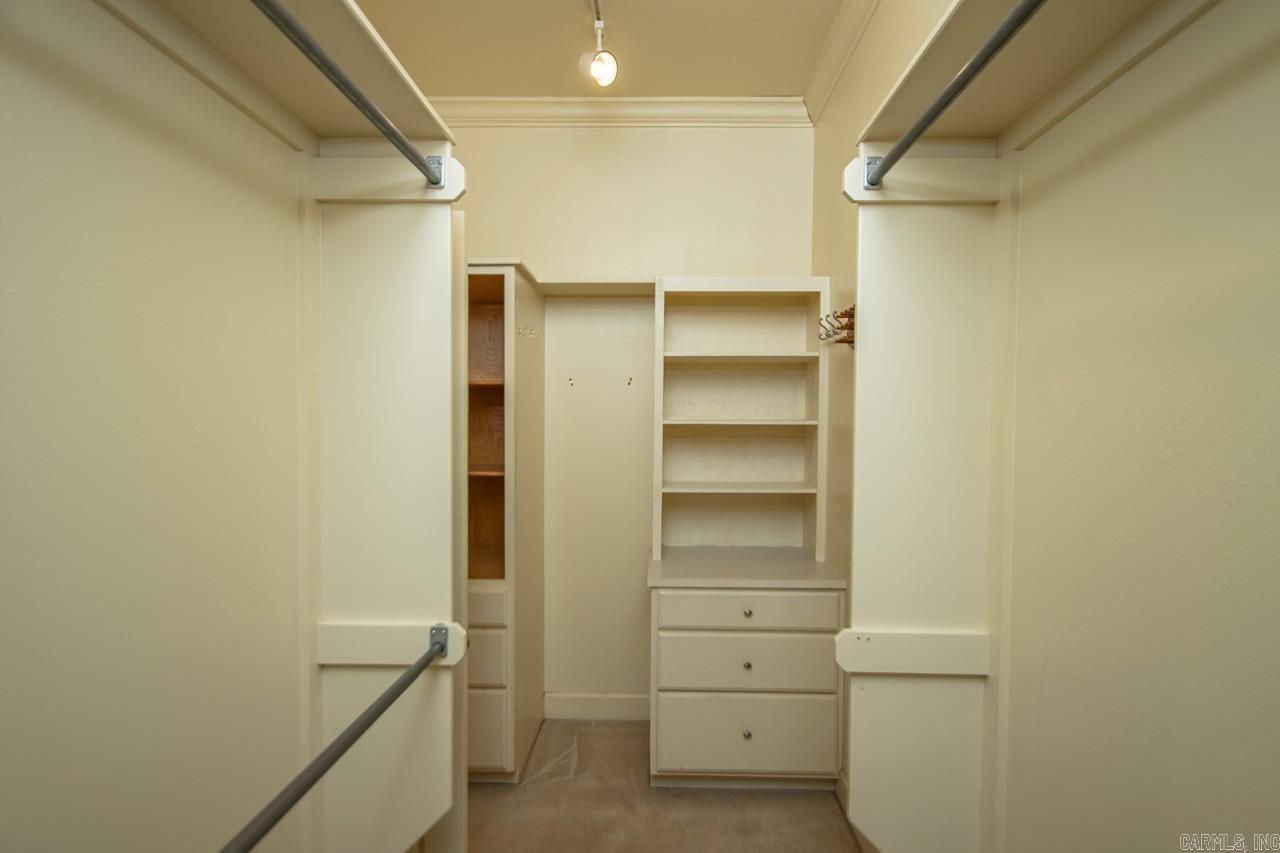 CHENAL WEST ESTATES - Residential