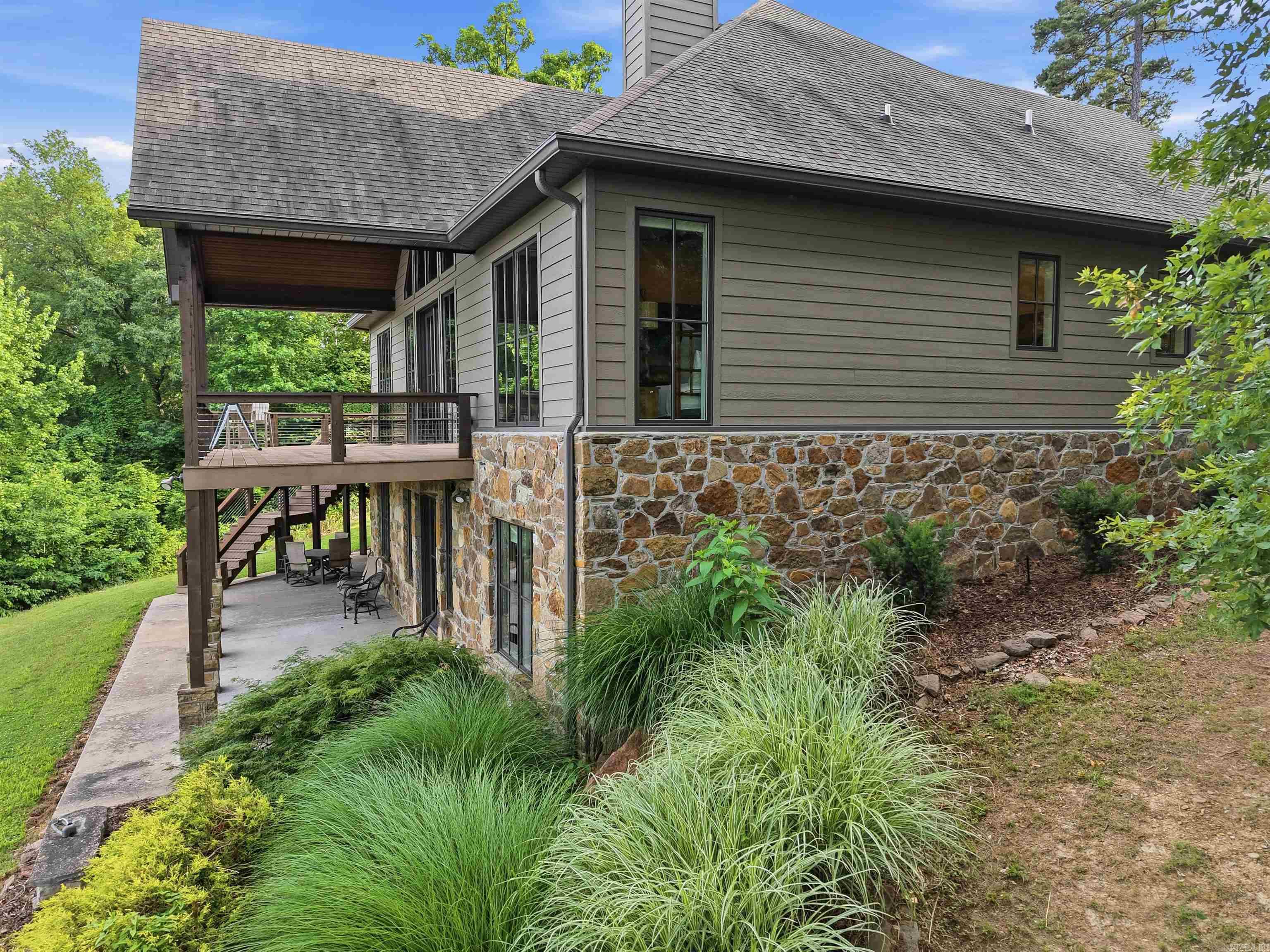 THE BLUFFS - Residential