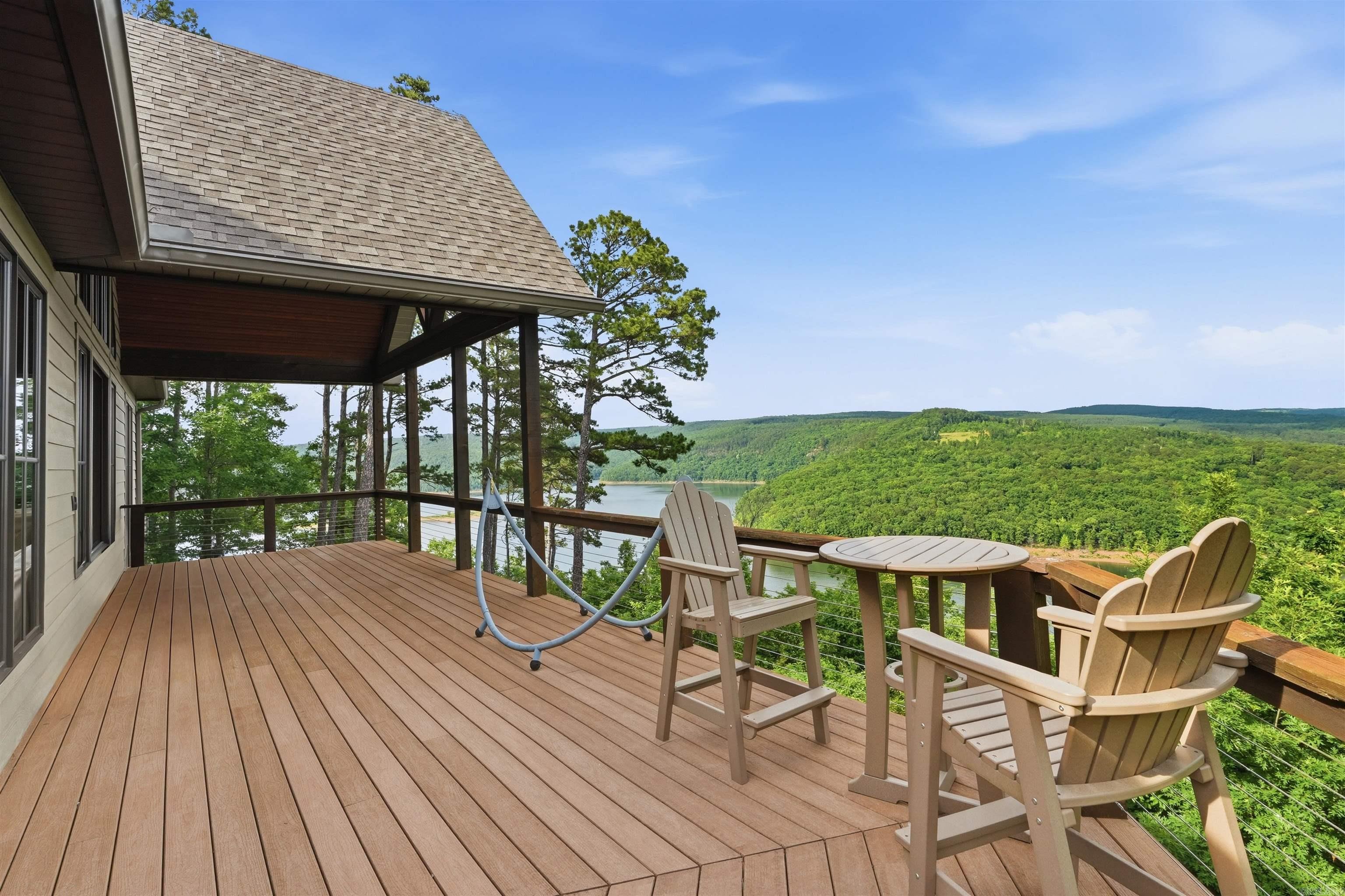 THE BLUFFS - Residential