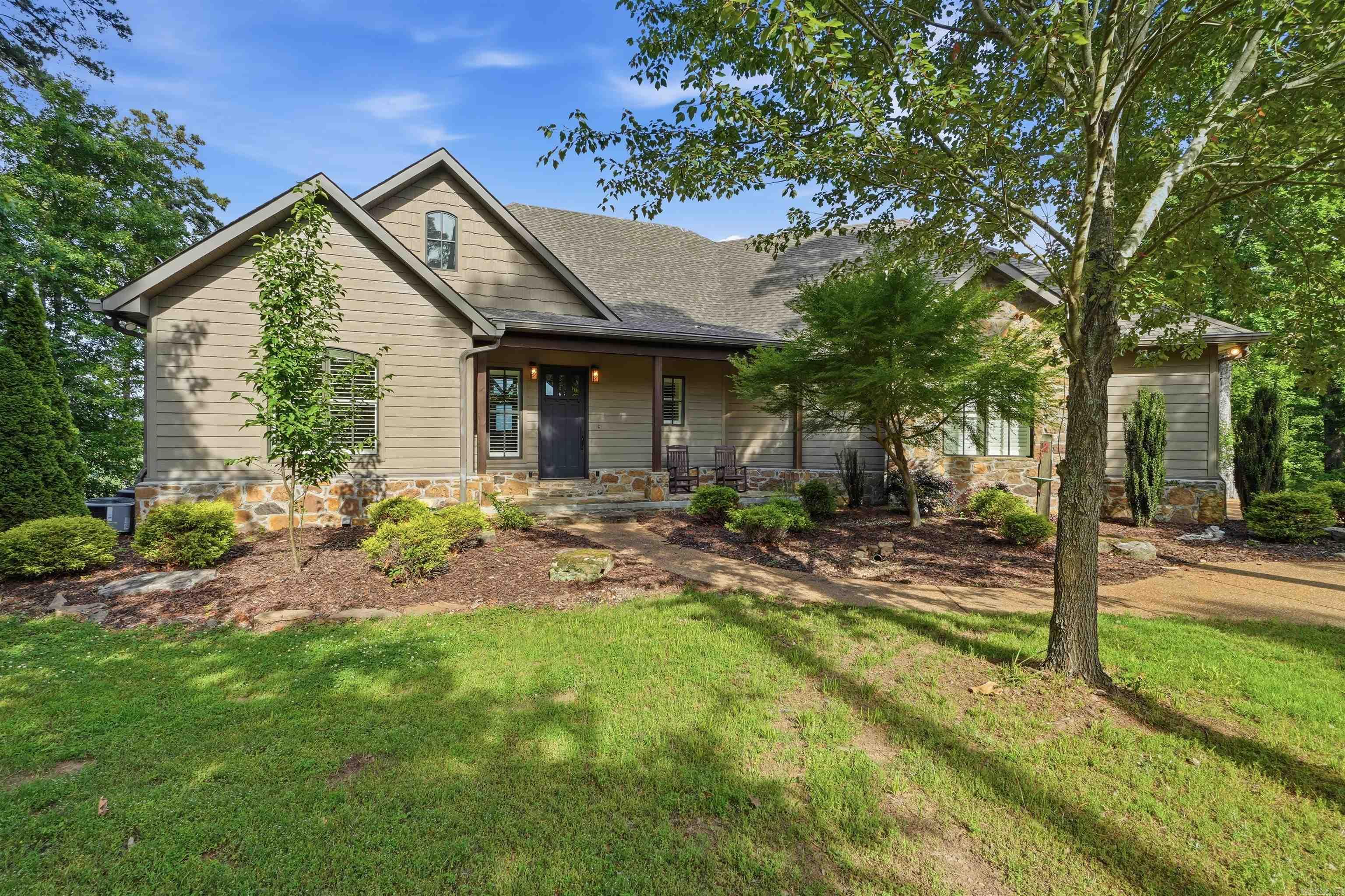 THE BLUFFS - Residential